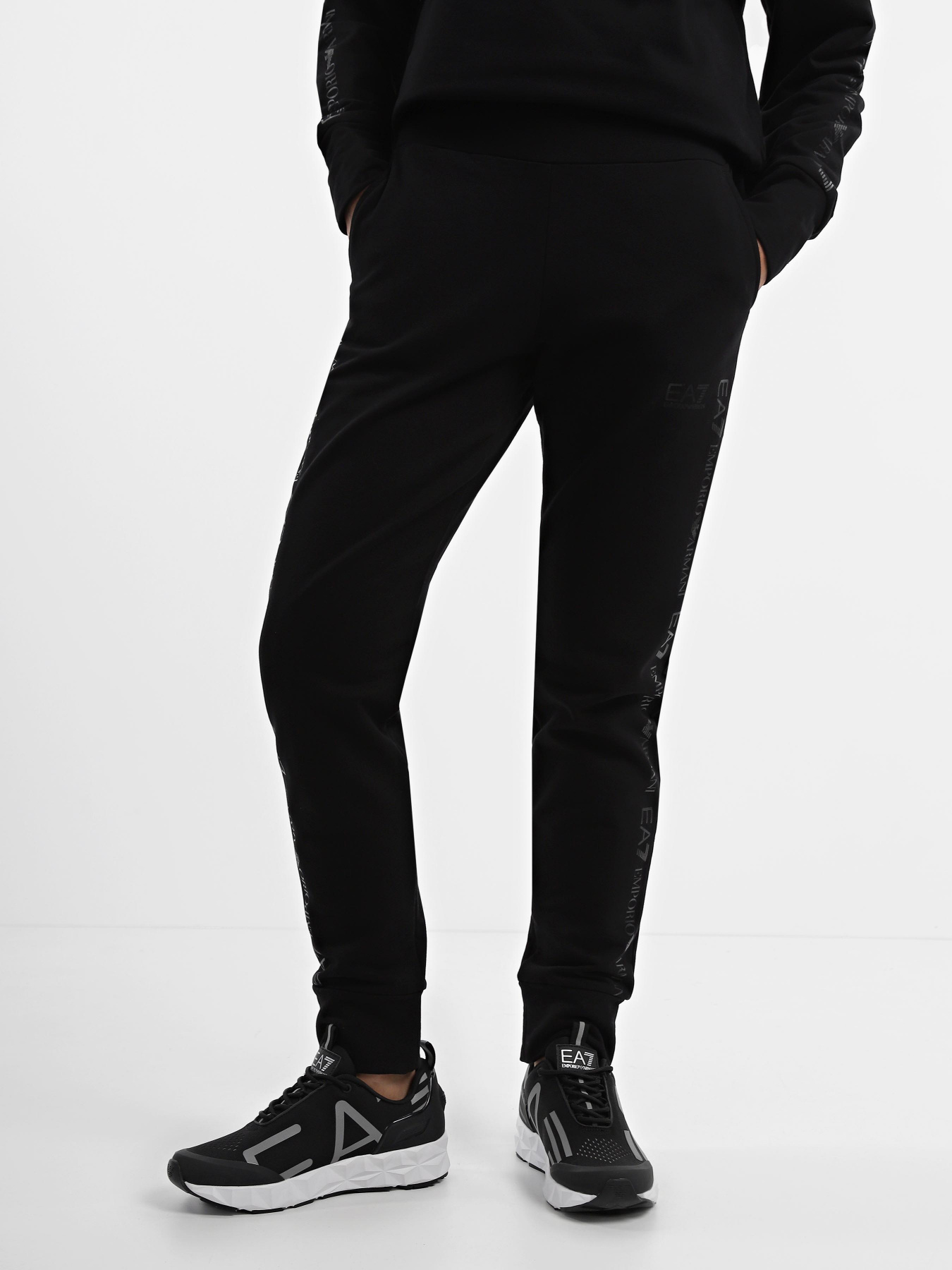 Спортивный костюм EA7 модель 8NTV58-TJPLZ-0228 Фото