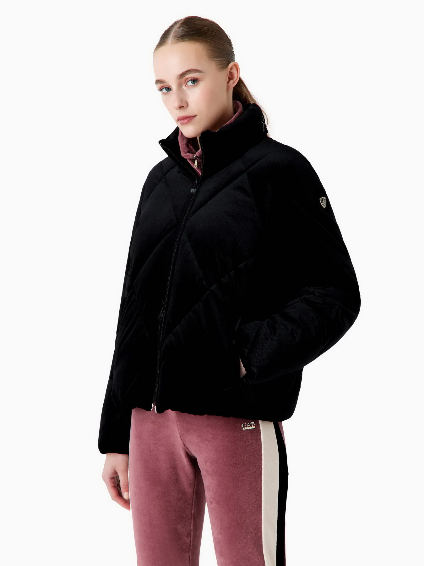 Зимова куртка EA7 Athletic Velour модель 6RTB04-TN7VZ-1200 Фото