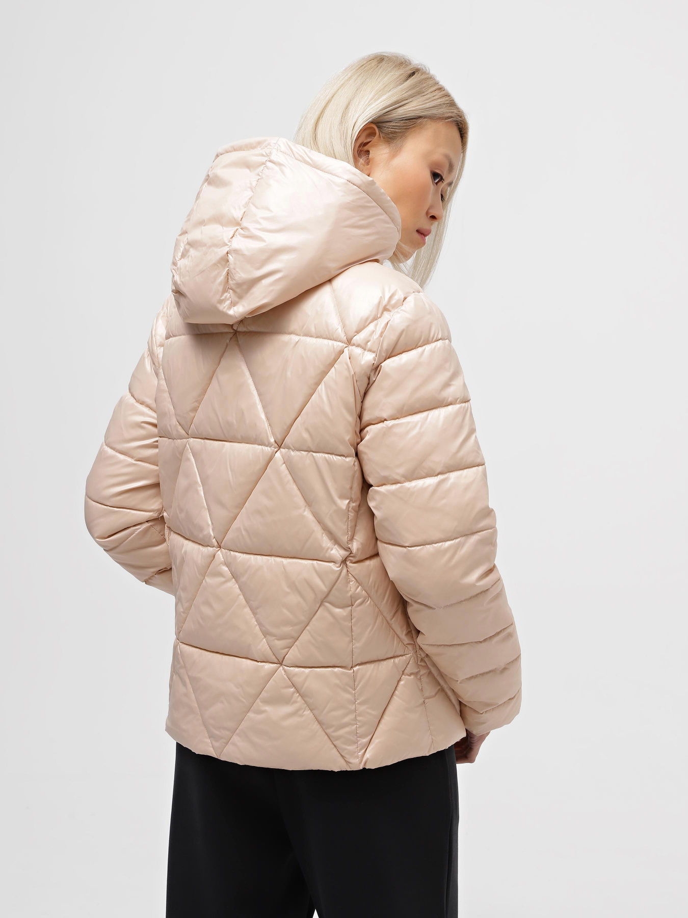 Зимова куртка EA7 модель 6RTB10-TN5LZ-0708 Зимова куртка EA7 модель 6RTB10-TN5LZ-0708 Фото