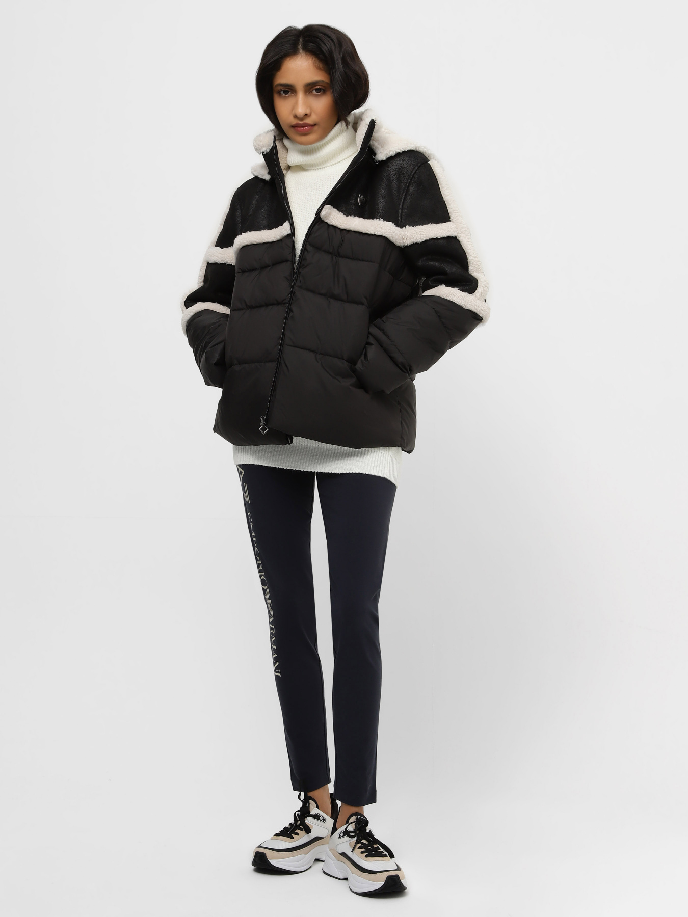 Зимняя куртка EA7 модель 6RTB15-TNAWZ-1200 Фото