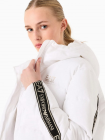 Зимняя куртка EA7 Logo Series CALIDUM7 модель 6RTB25-TN8AZ-1100 Фото