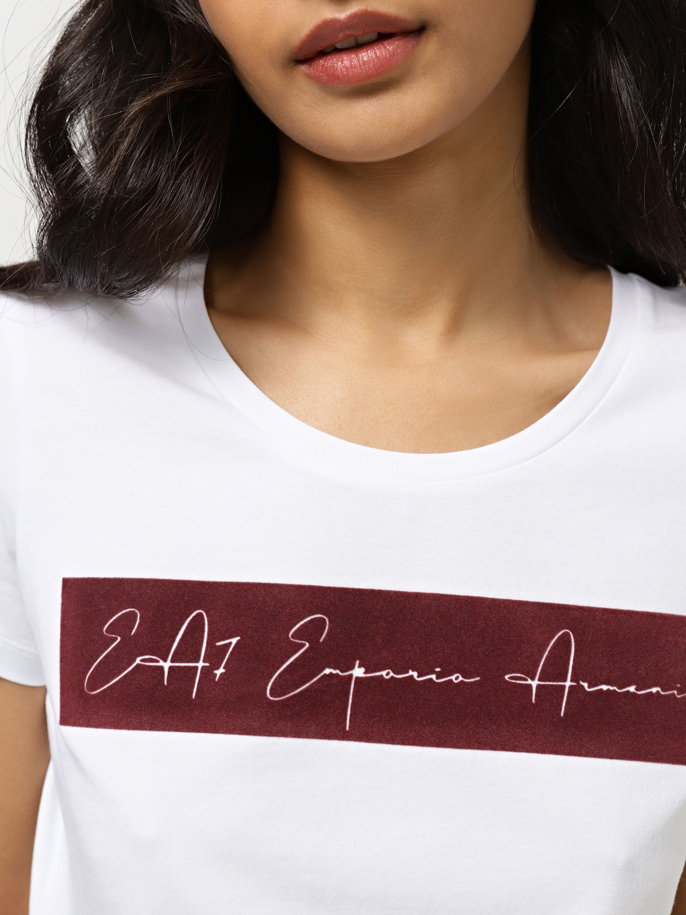 Футболка EA7 Athletic Velour organic cotton-blend модель 6RTT08-TJ6SZ-1100 Футболка EA7 Athletic Velour organic cotton-blend модель 6RTT08-TJ6SZ-1100 Фото