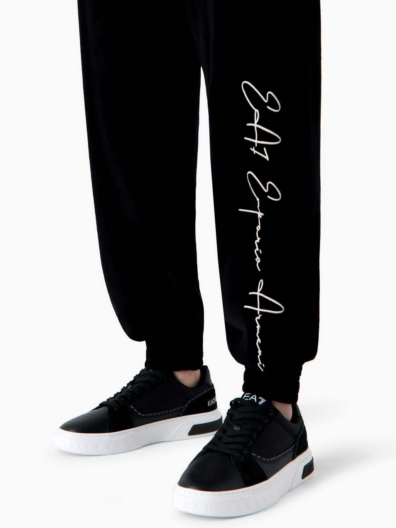 Спортивный костюм EA7 Athletic Velour модель 6RTV61-TJQEZ-27BG Фото