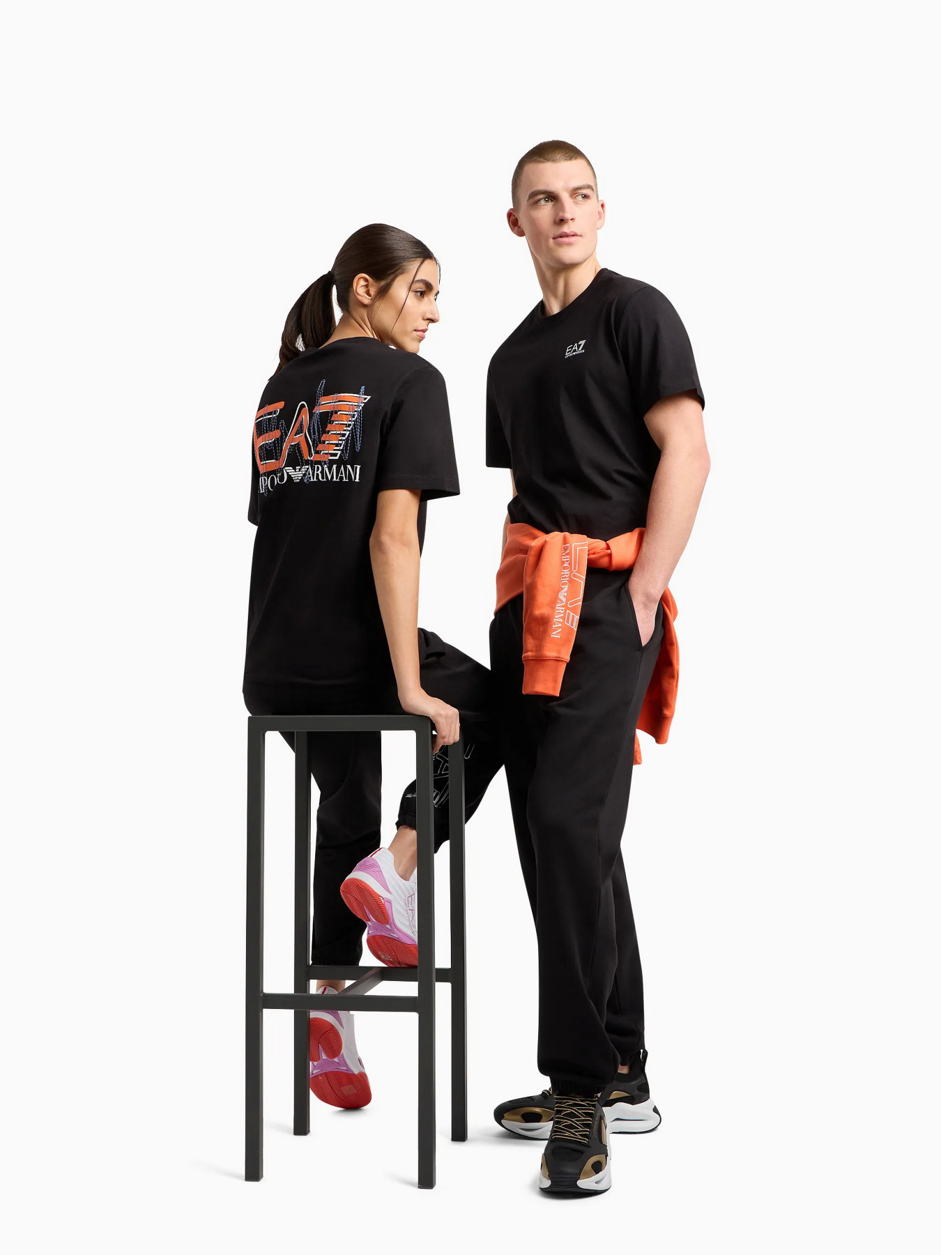 Футболка EA7 Logo Series модель 3DUT06-PJVBZ-1200 Фото