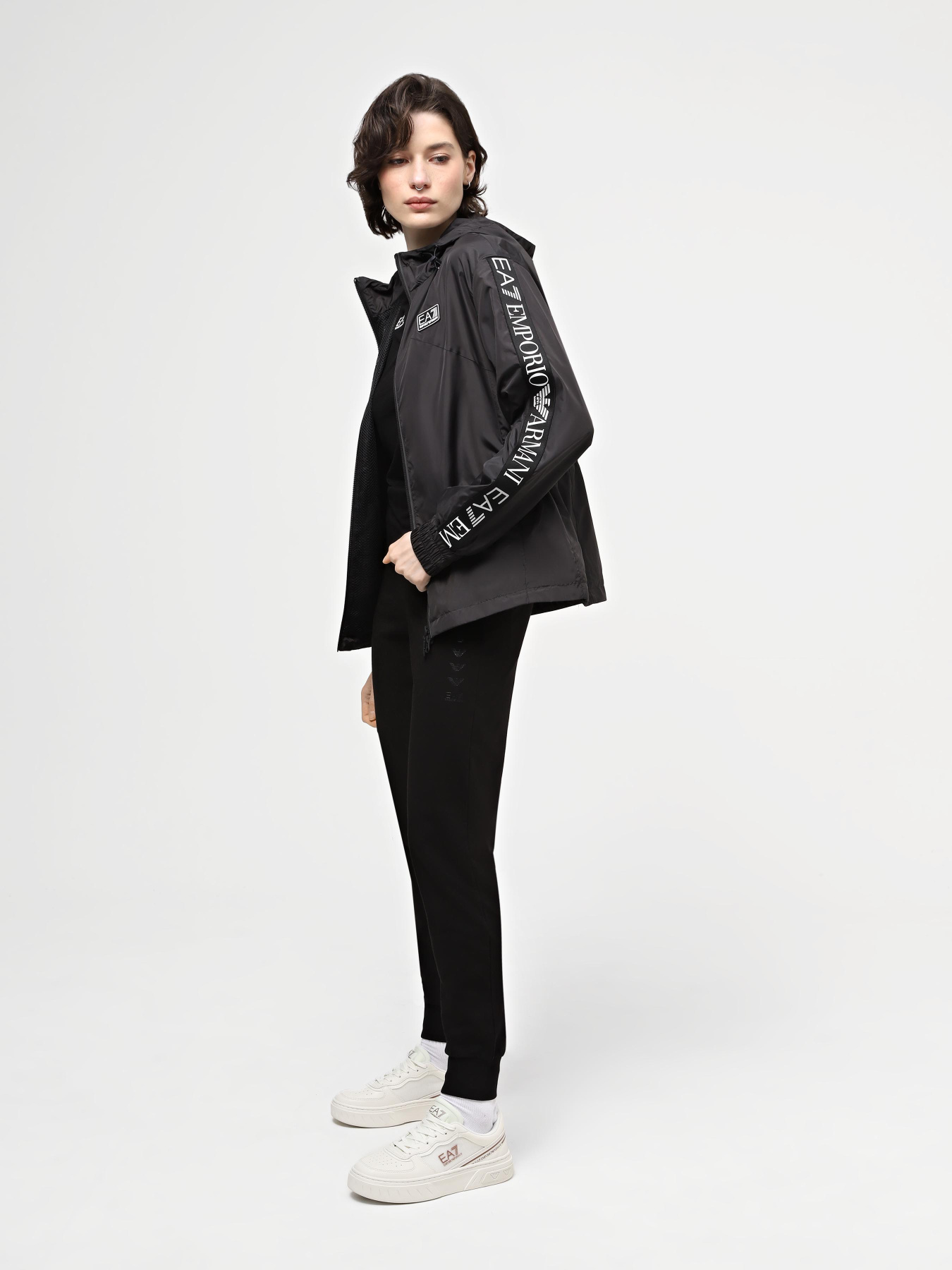 Ветровка EA7 Natural Ventus7 модель 3DTB11-TNBCZ-1200 Фото