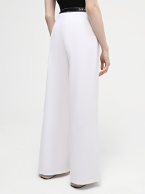 Штаны спортивные EA7 Logo Series модель 3DTP70-TJDCZ-1100 Фото