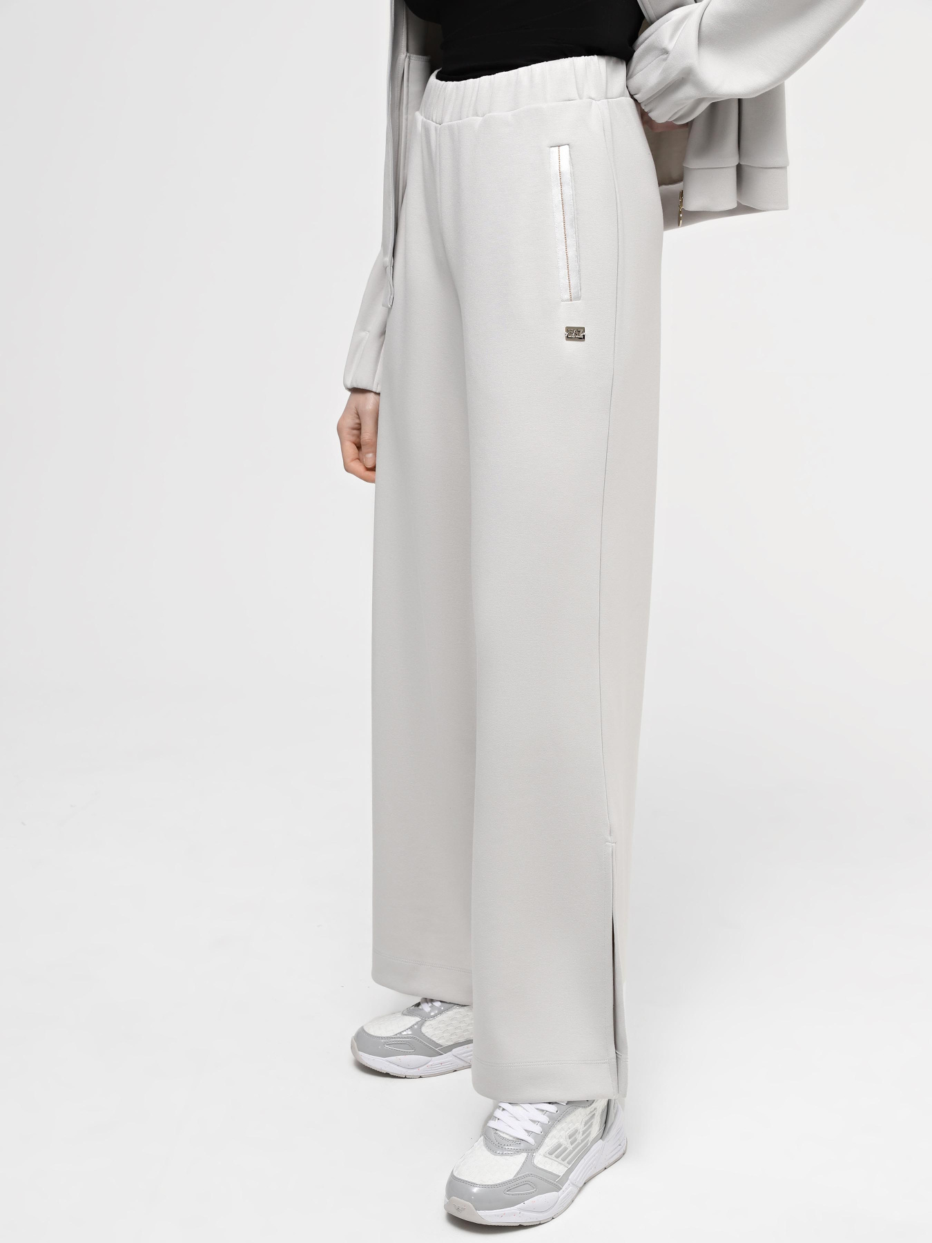 Штаны спортивные EA7 Precious модель 3DTP76-TJUDZ-1938 Фото