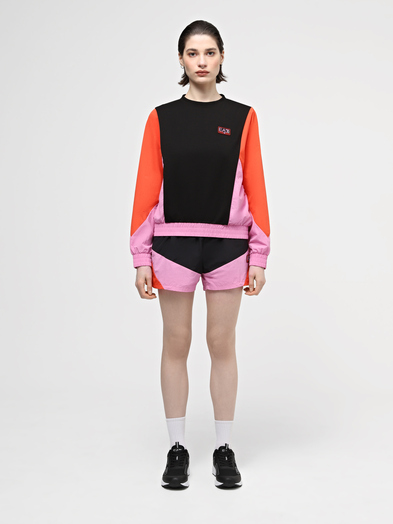 Шорты EA7 Contemporary Sport модель 3DTS56-TNBNZ-22CG Фото