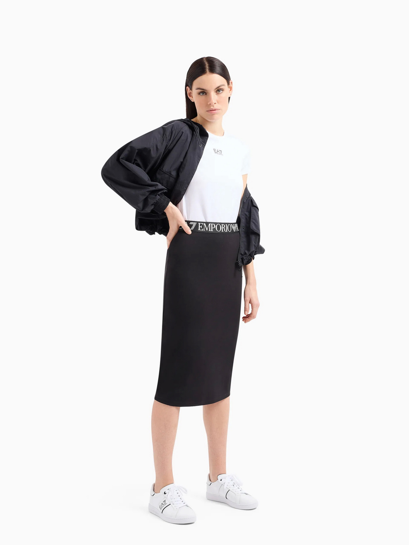 Футболка EA7 Logo Series модель 3DTT18-TJDZZ-1100 Фото