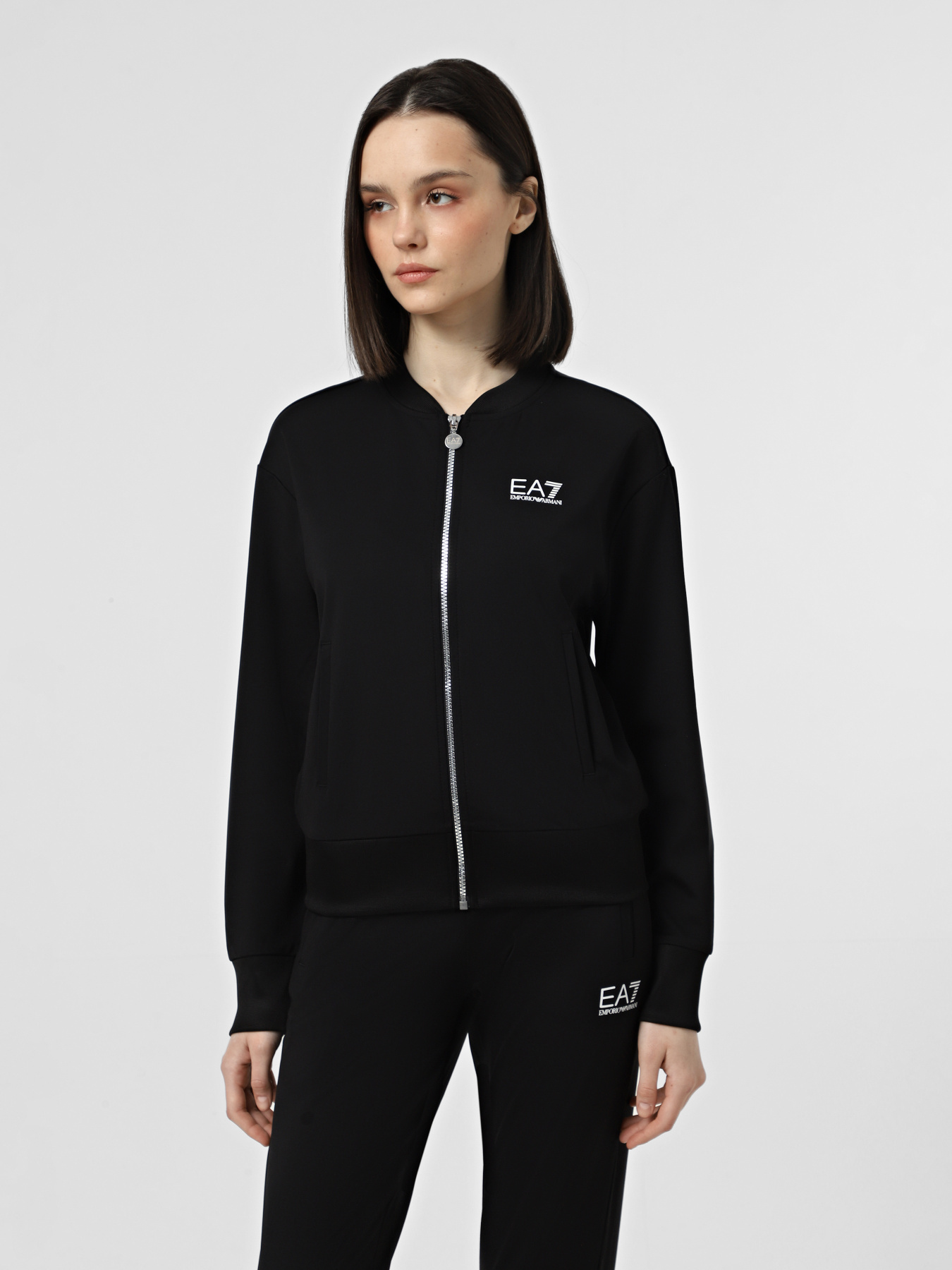 Спортивный костюм EA7 Tennis Pro модель 8NTV60-TJFQZ-1200 Спортивный костюм EA7 Tennis Pro модель 8NTV60-TJFQZ-1200 Фото