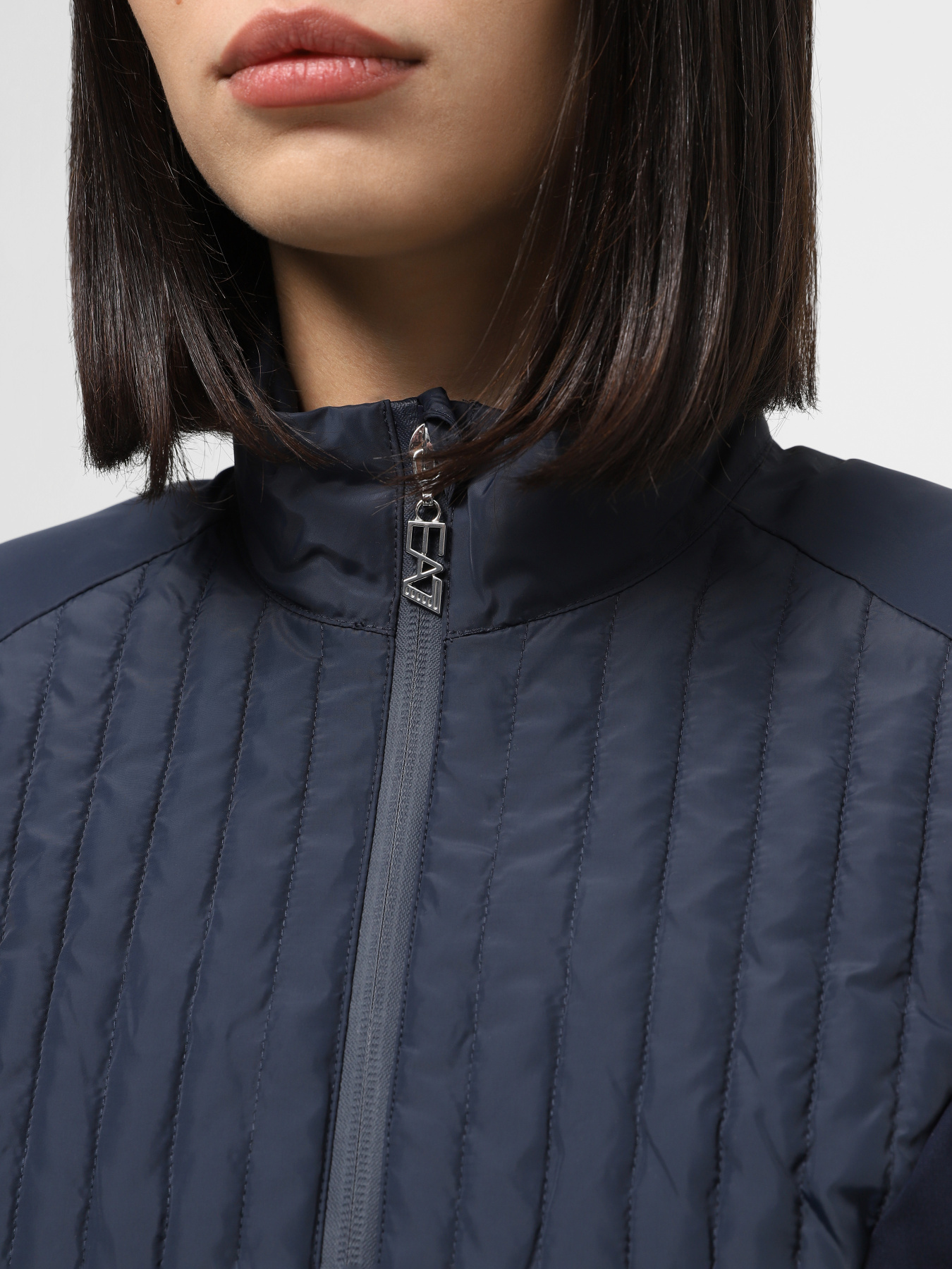 Демисезонная куртка EA7 Golf Pro модель 3DTB08-TNBCZ-1555 Фото