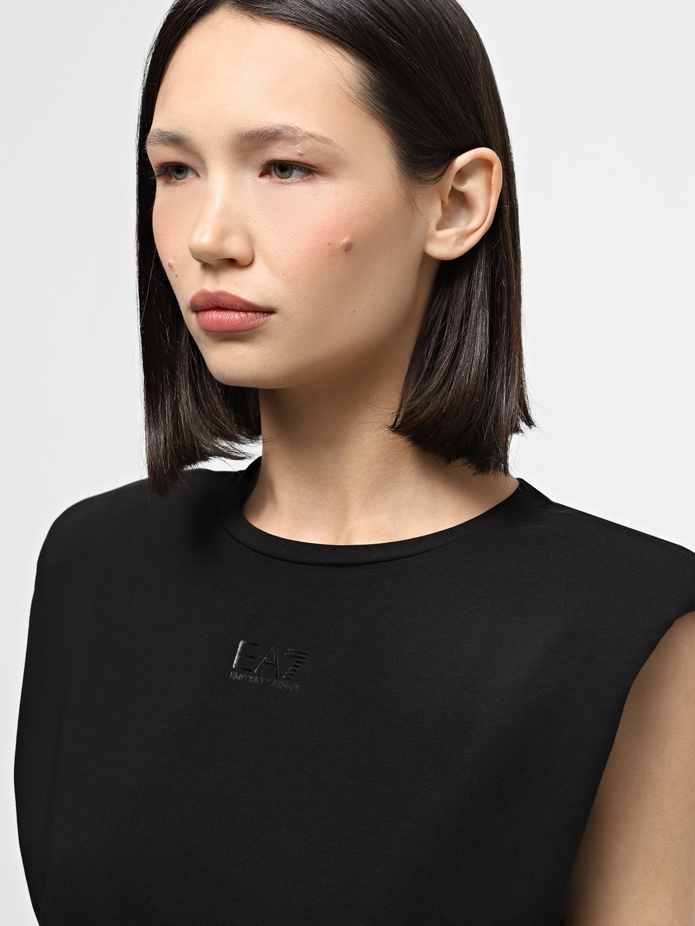 Футболка EA7 Logo Series модель 3DTT22-TJ6SZ-1200 Фото