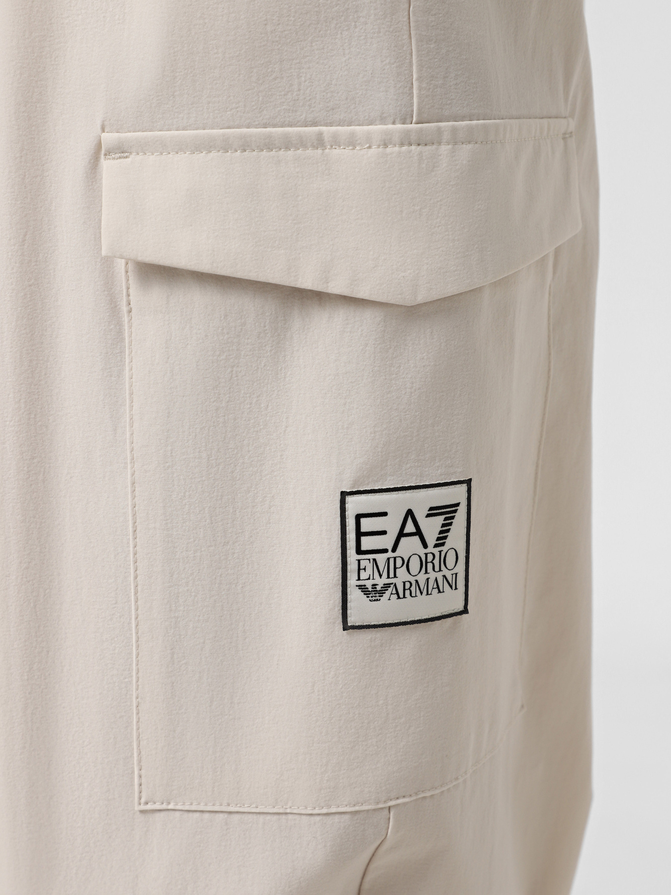 Штаны спортивные EA7 Contemporary Sport модель 6DTP20-TNFTZ-1120 Фото