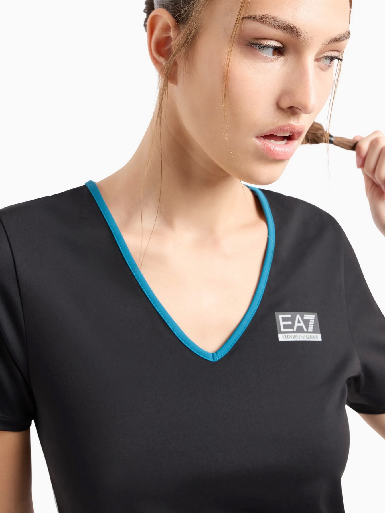 Футболка EA7 Ventus7 модель 6DTT02-TJKLZ-1200 Футболка EA7 Ventus7 модель 6DTT02-TJKLZ-1200 Фото