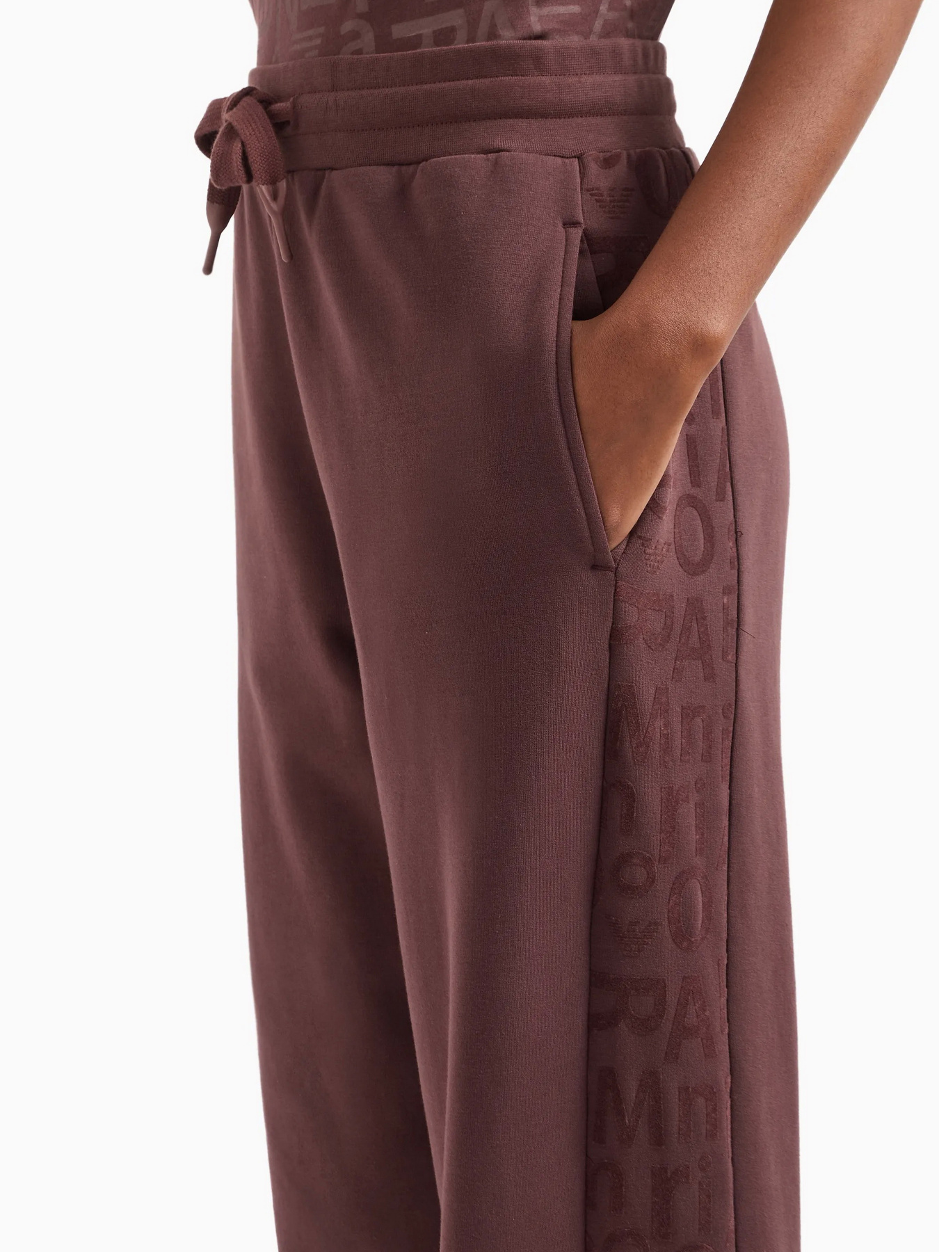 Штаны спортивные EA7 Graphic Series модель 7W000008-AF10195-UA006 Фото