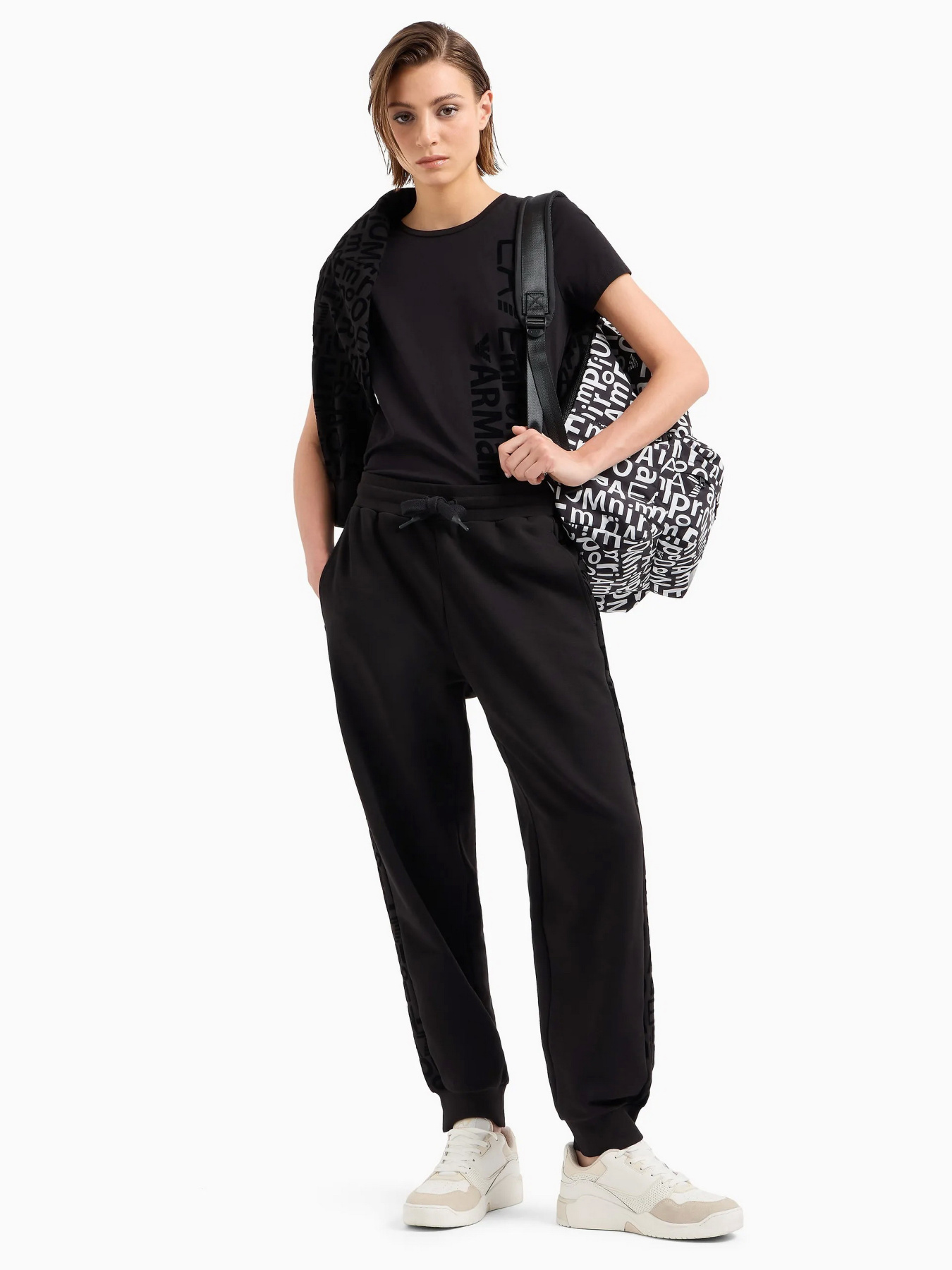 Штаны спортивные EA7 Graphic Series модель 7W000008-AF10195-UC001 Фото