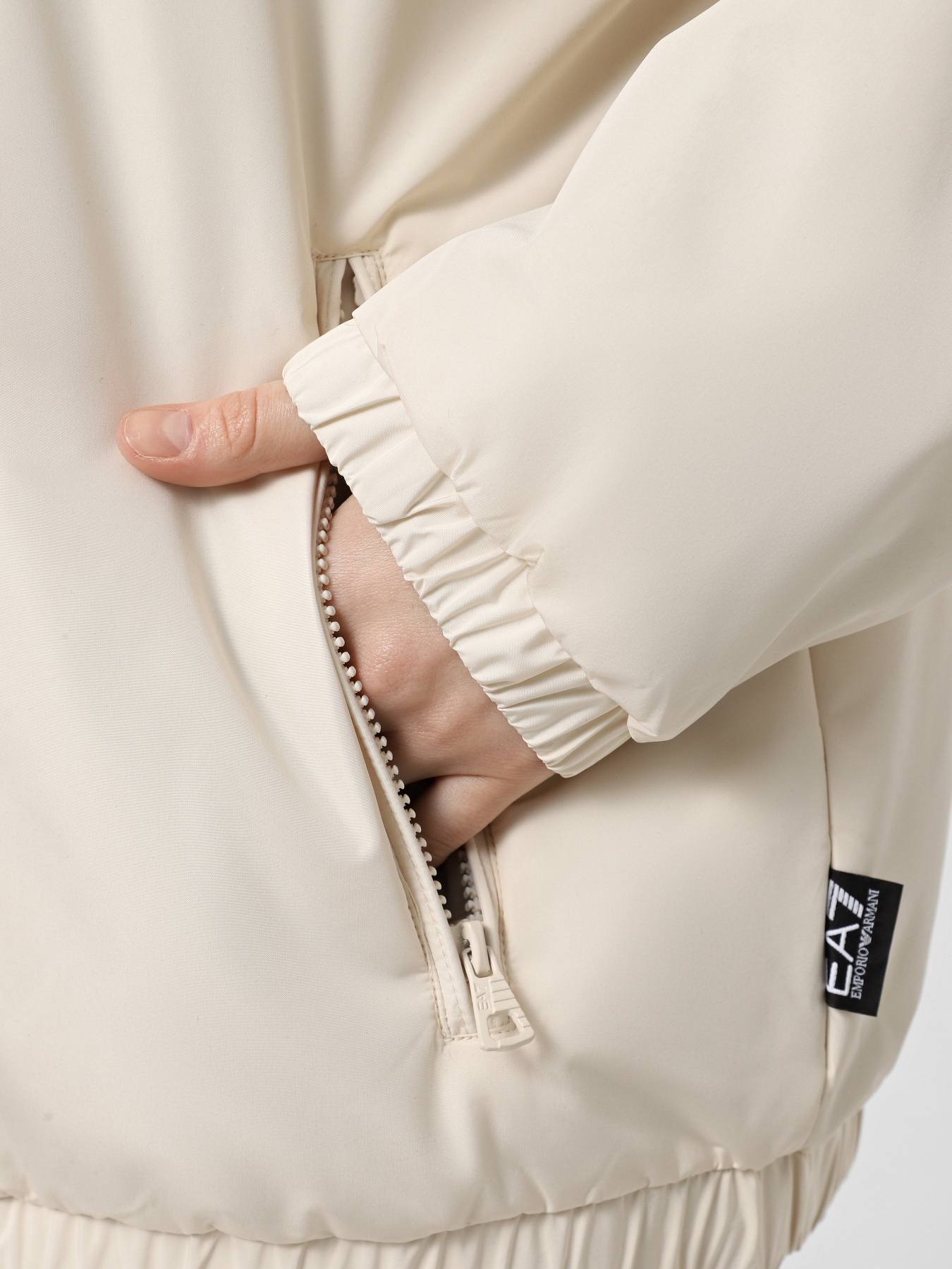 Демисезонная куртка EA7 Logo Series модель 6DUB06-PNE1Z-1713 Фото