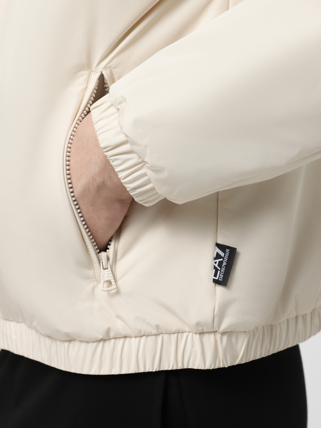 Демисезонная куртка EA7 Logo Series модель 6DUB06-PNE1Z-1713 Фото