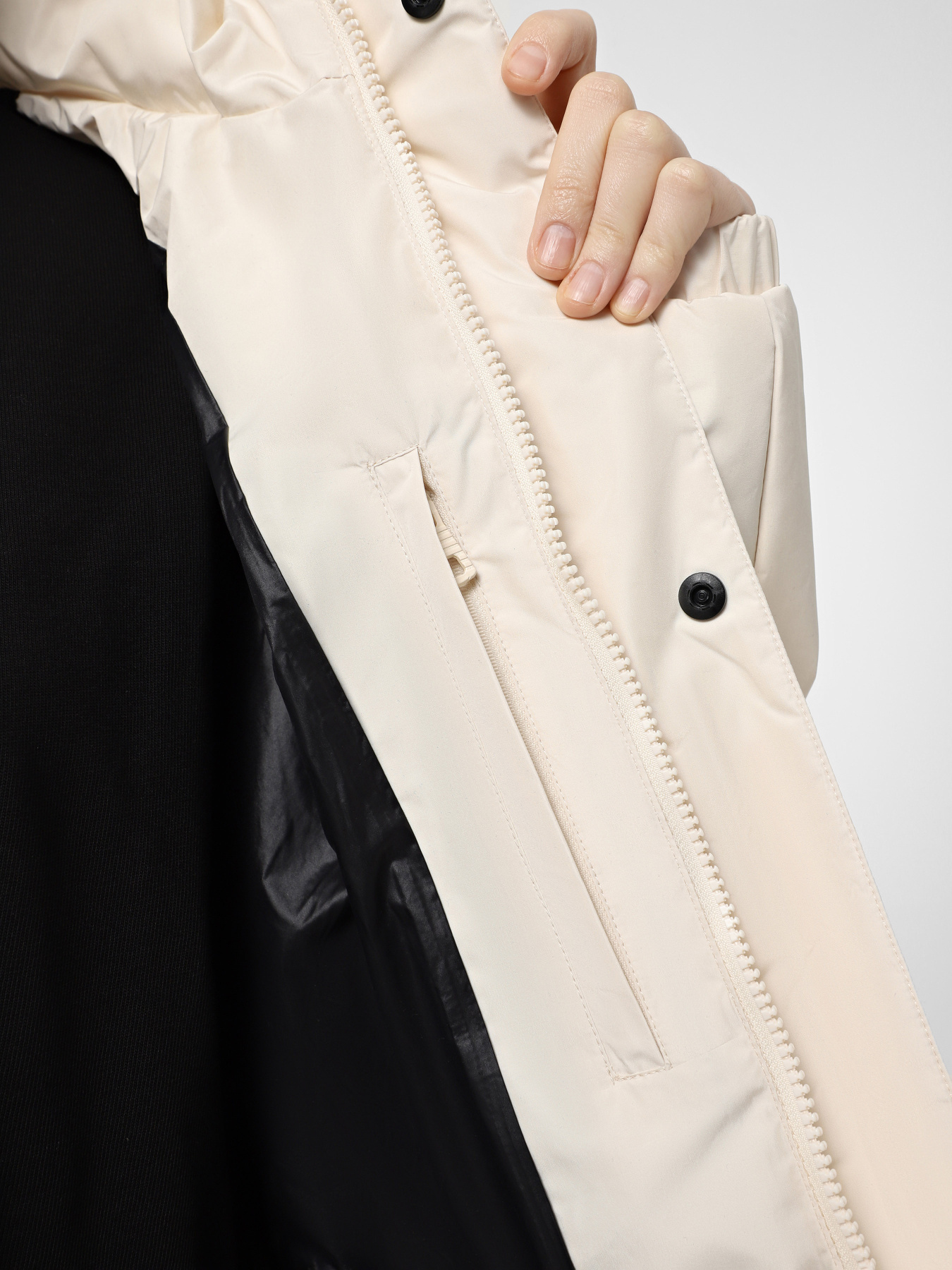 Демисезонная куртка EA7 Logo Series модель 6DUB06-PNE1Z-1713 Фото