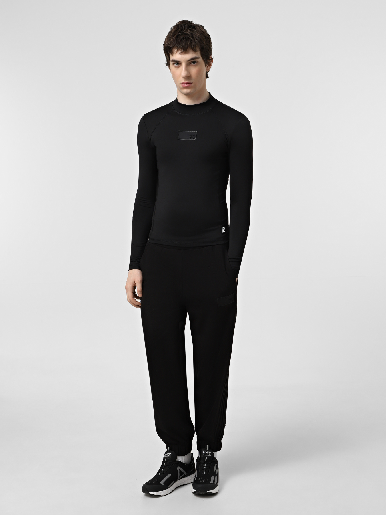 Лонгслив EA7 7.0 модель 6DUT03-PJ6LZ-1200 Фото