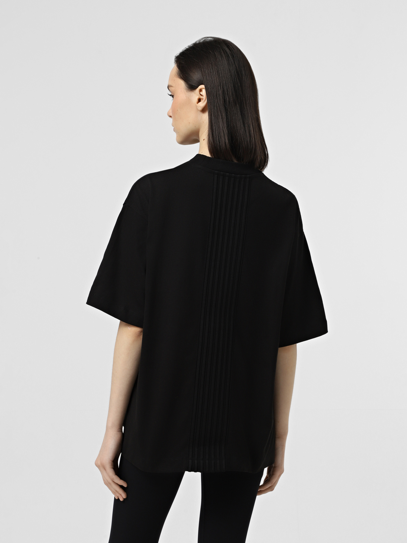 Футболка EA7 7.0 модель 6DUT04-PJQWZ-1200 Фото