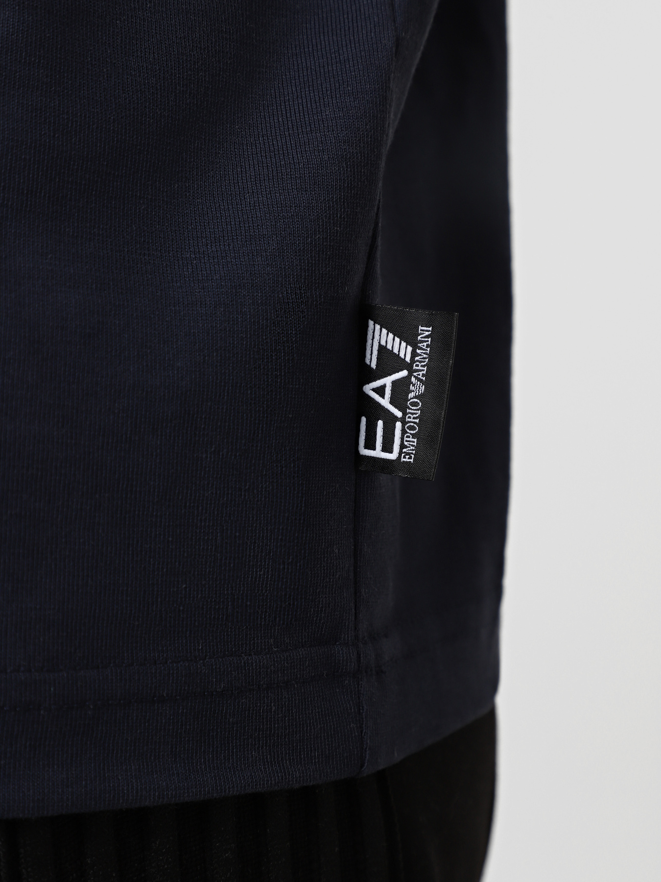 Футболка EA7 Logo Series модель 6DUT10-PJ2QZ-1562 Фото