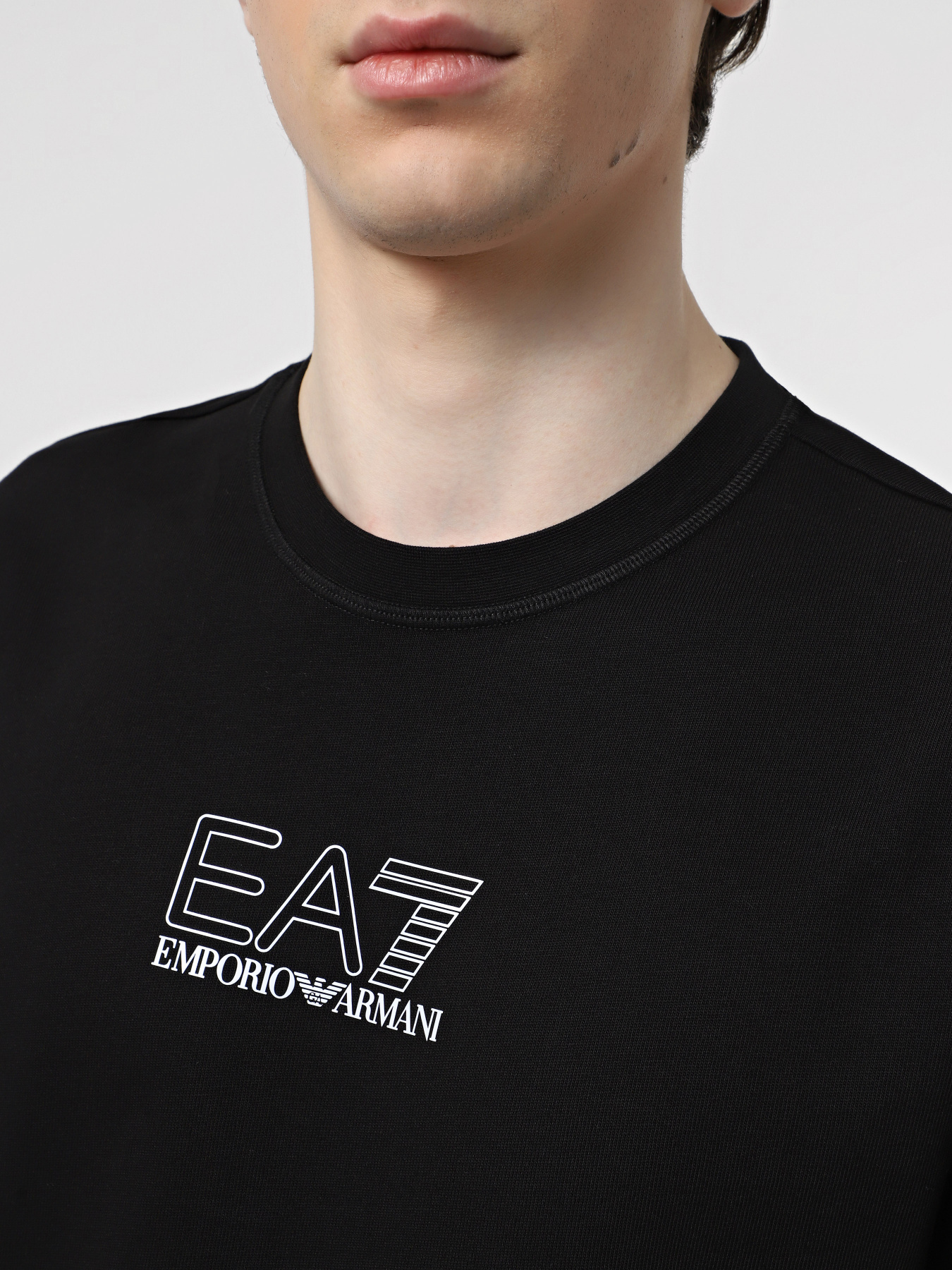 Футболка EA7 модель 6DUT11-PJONZ-1200 Футболка EA7 модель 6DUT11-PJONZ-1200 Фото