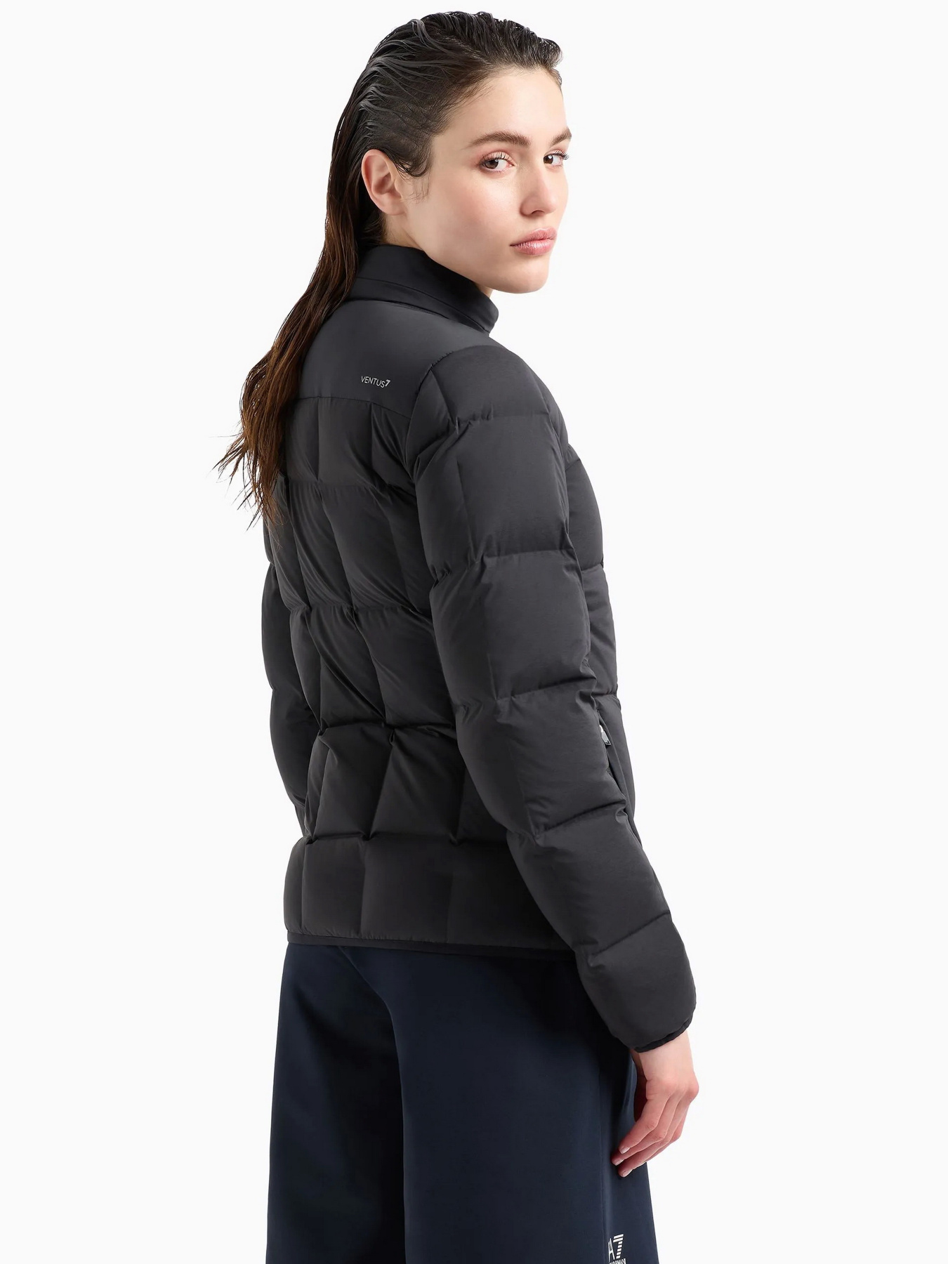 Пуховик EA7 Golf Pro Ventus7 модель 6DTB32-TNGKZ-1200 Фото