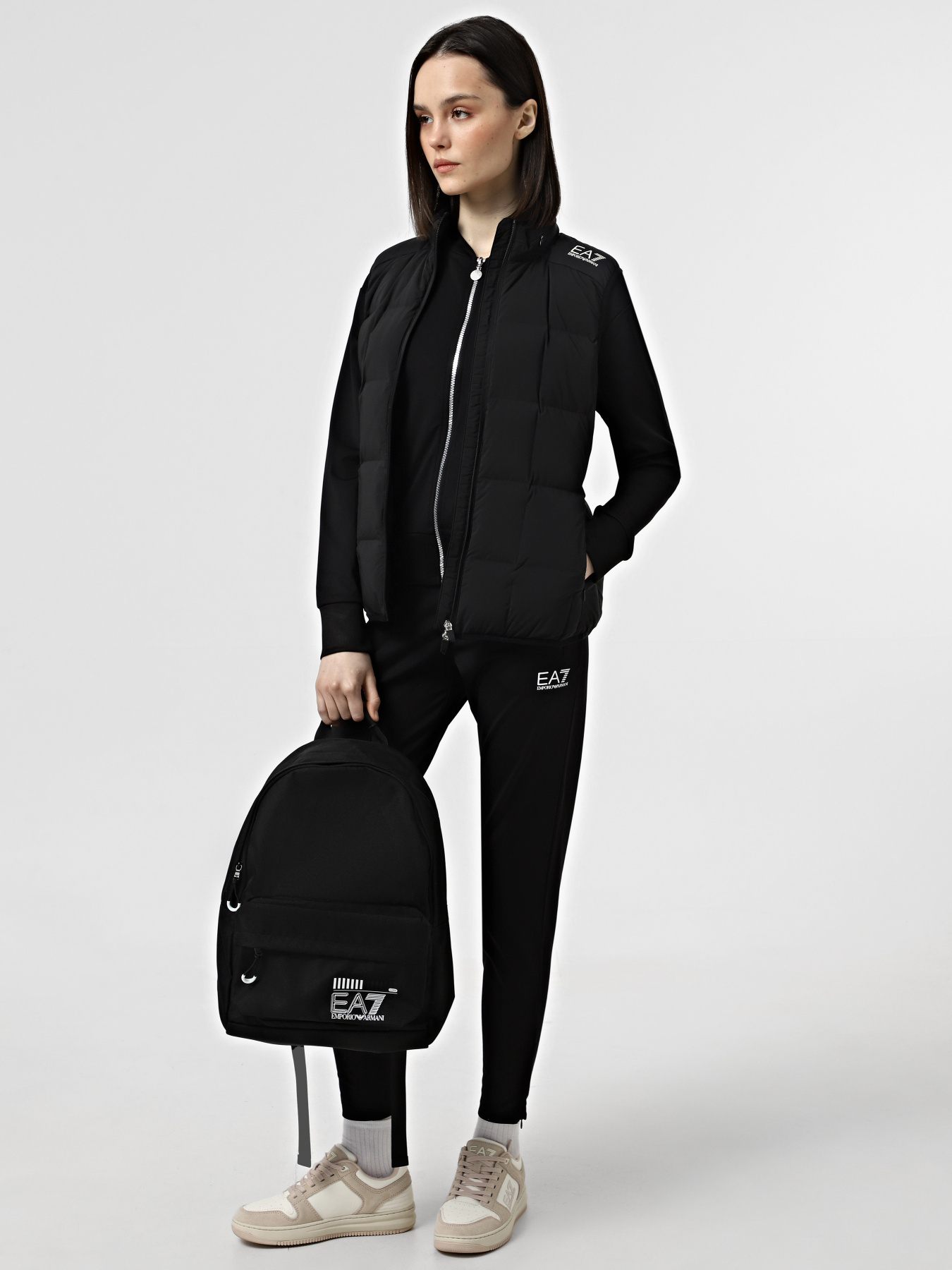 Утеплений жилет EA7 Golf Pro модель 6DTQ07-TNGKZ-1200 Фото