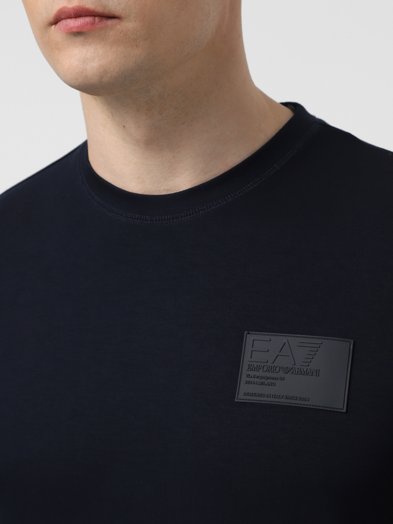 Свитшот EA7 Core Identity модель 7X000016-AF13790-UB102 Фото