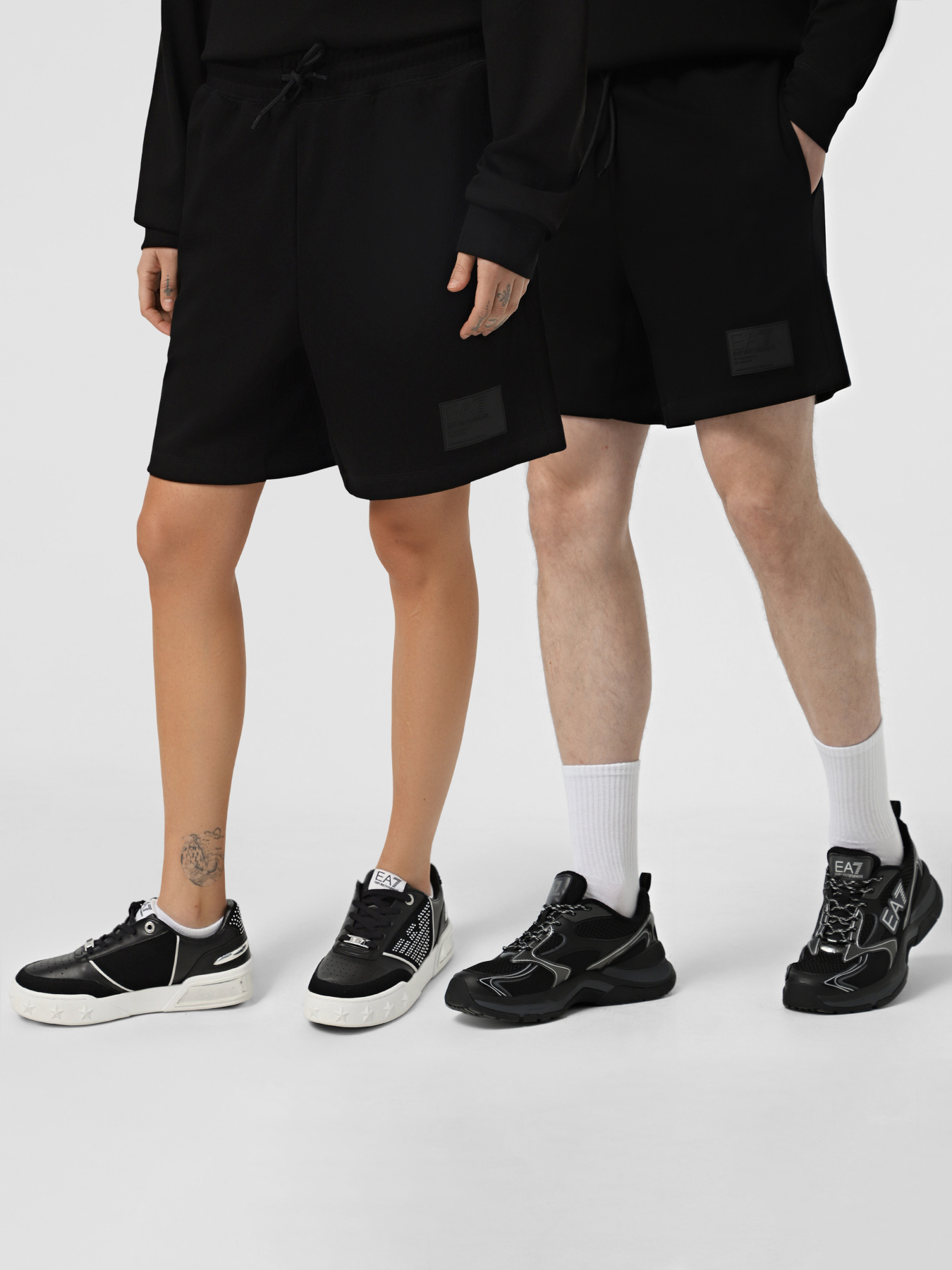 Шорти EA7 Core Identity модель 7X000019-AF13790-UC001 Фото