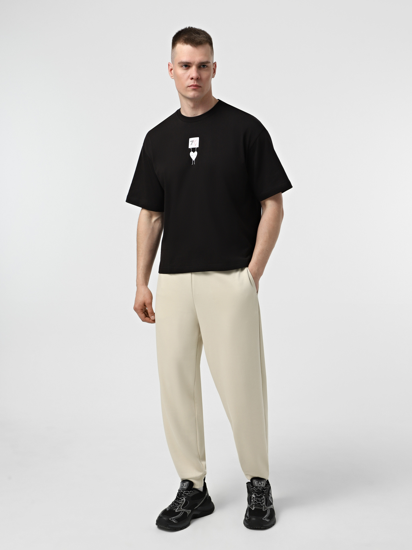 Футболка EA7 7.Cuore модель 7X000038-AF13243-FC140 Фото