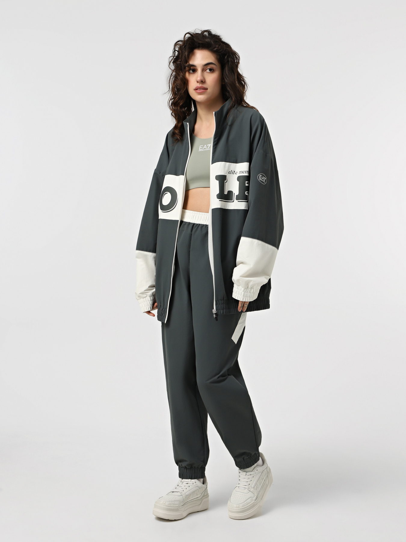 Вітровка EA7 Golf Pro модель 7X000104-AF13387-U8109 Вітровка EA7 Golf Pro модель 7X000104-AF13387-U8109 Фото