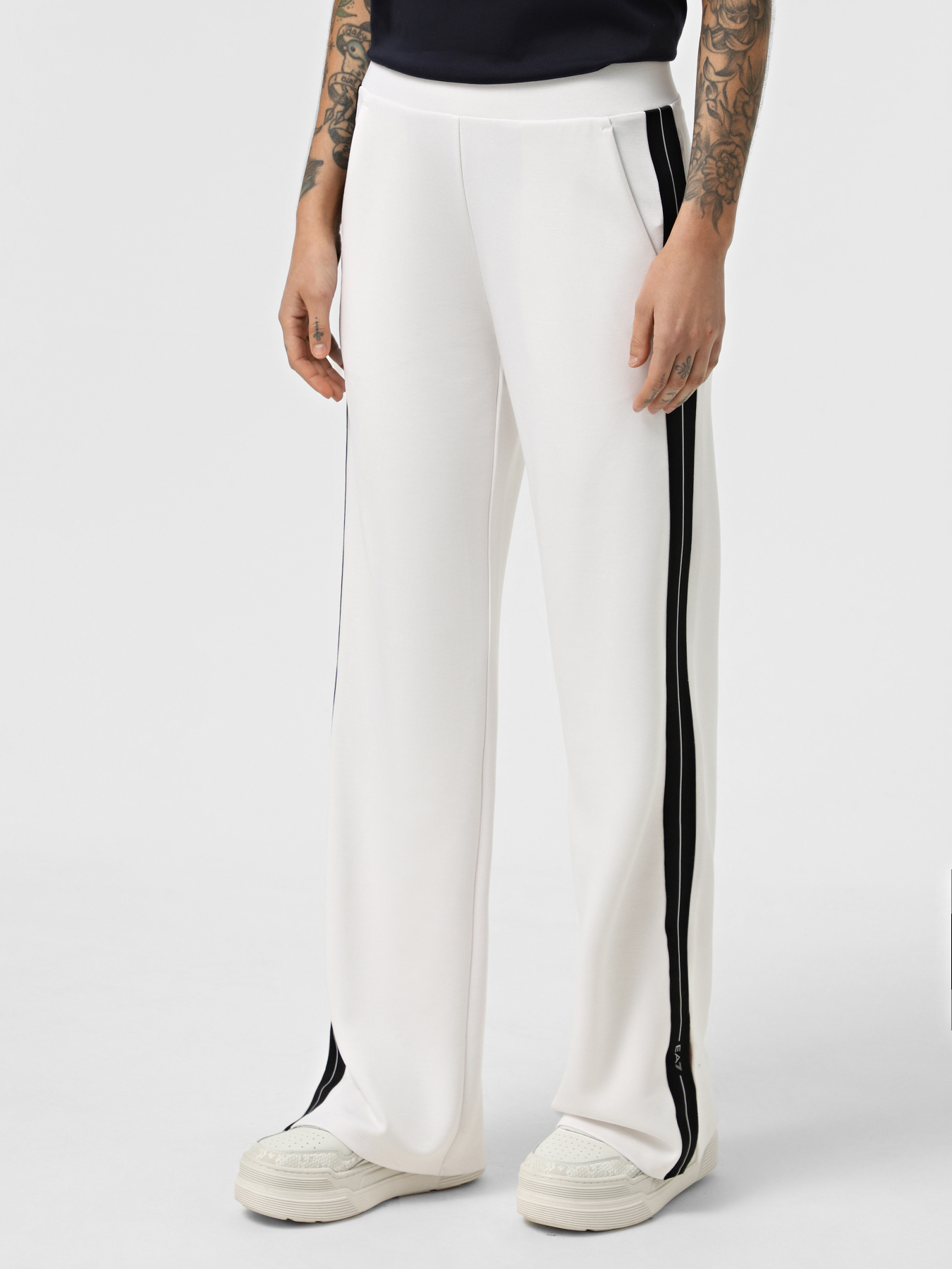 Спортивні штани EA7 Logo Series модель 7W000174-AF12643-U0002 Фото