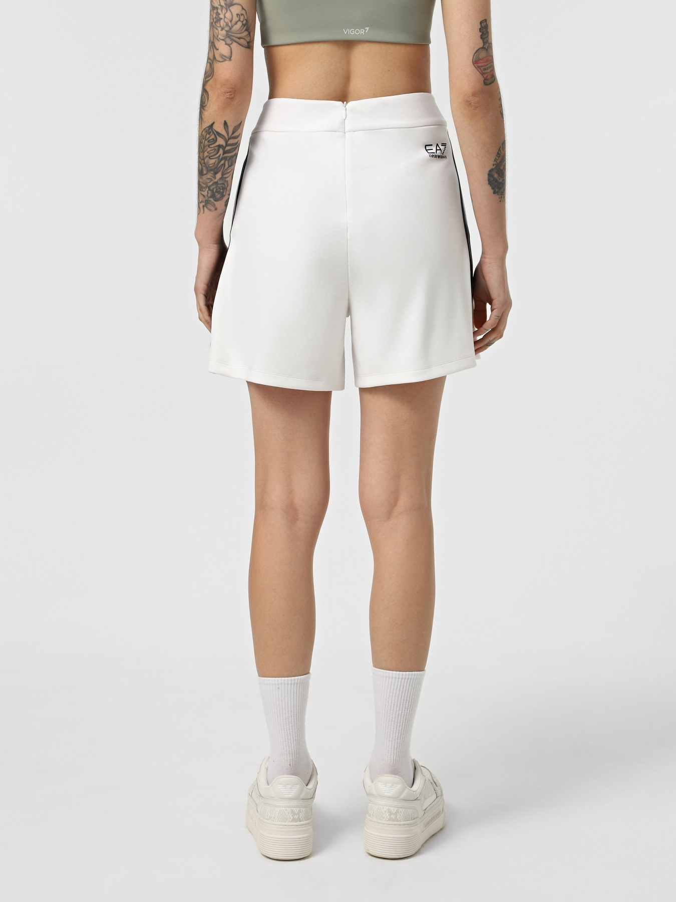 Шорты EA7 Logo Series модель 7W000176-AF12643-U0002 Фото