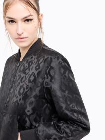 Бомбер EA7 Graphic Series модель 7W000483-AF15382-FC006 Фото