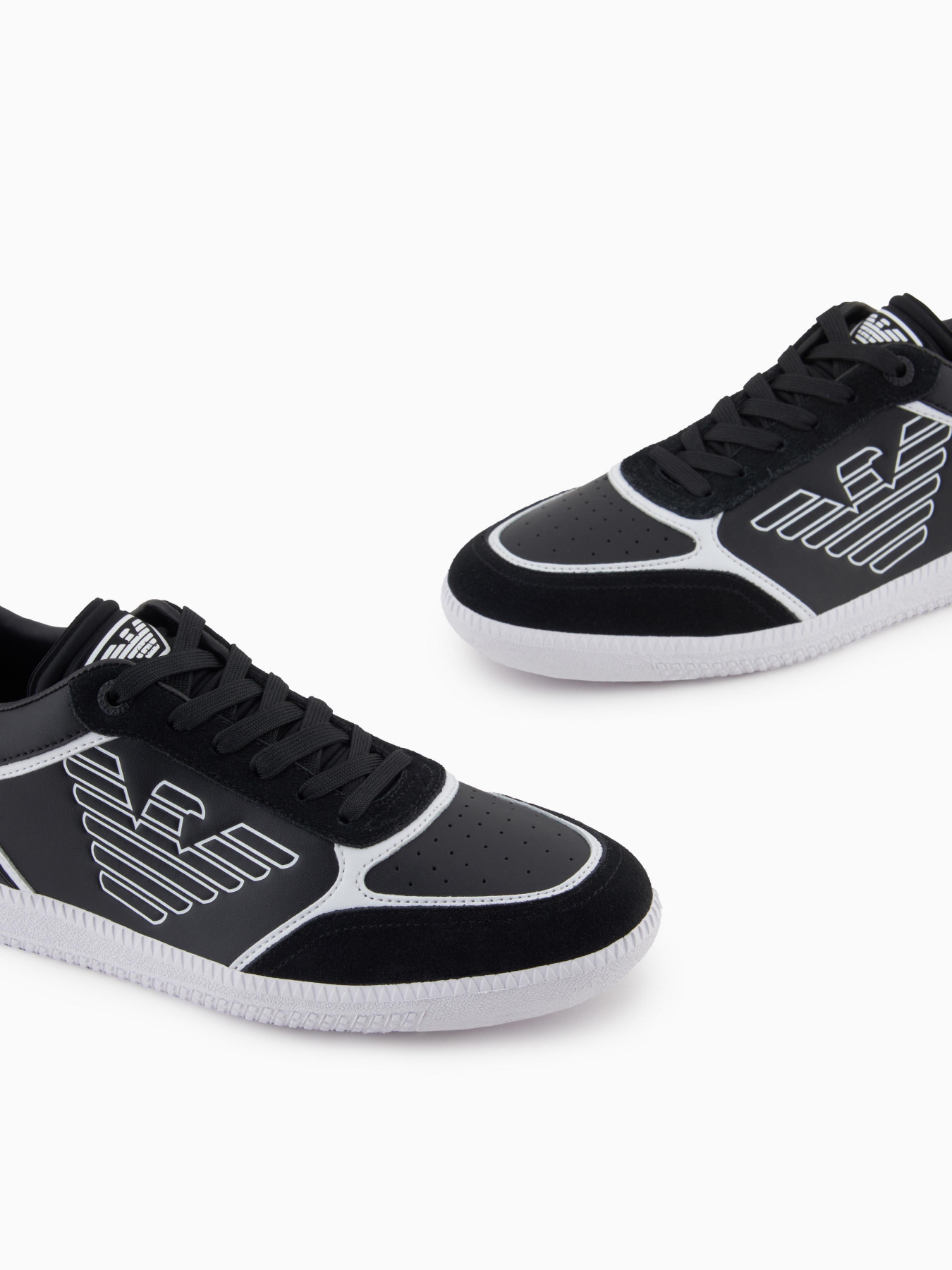 Кросівки повсякденні EA7 модель 7X000405-AF19826-MC001 Фото