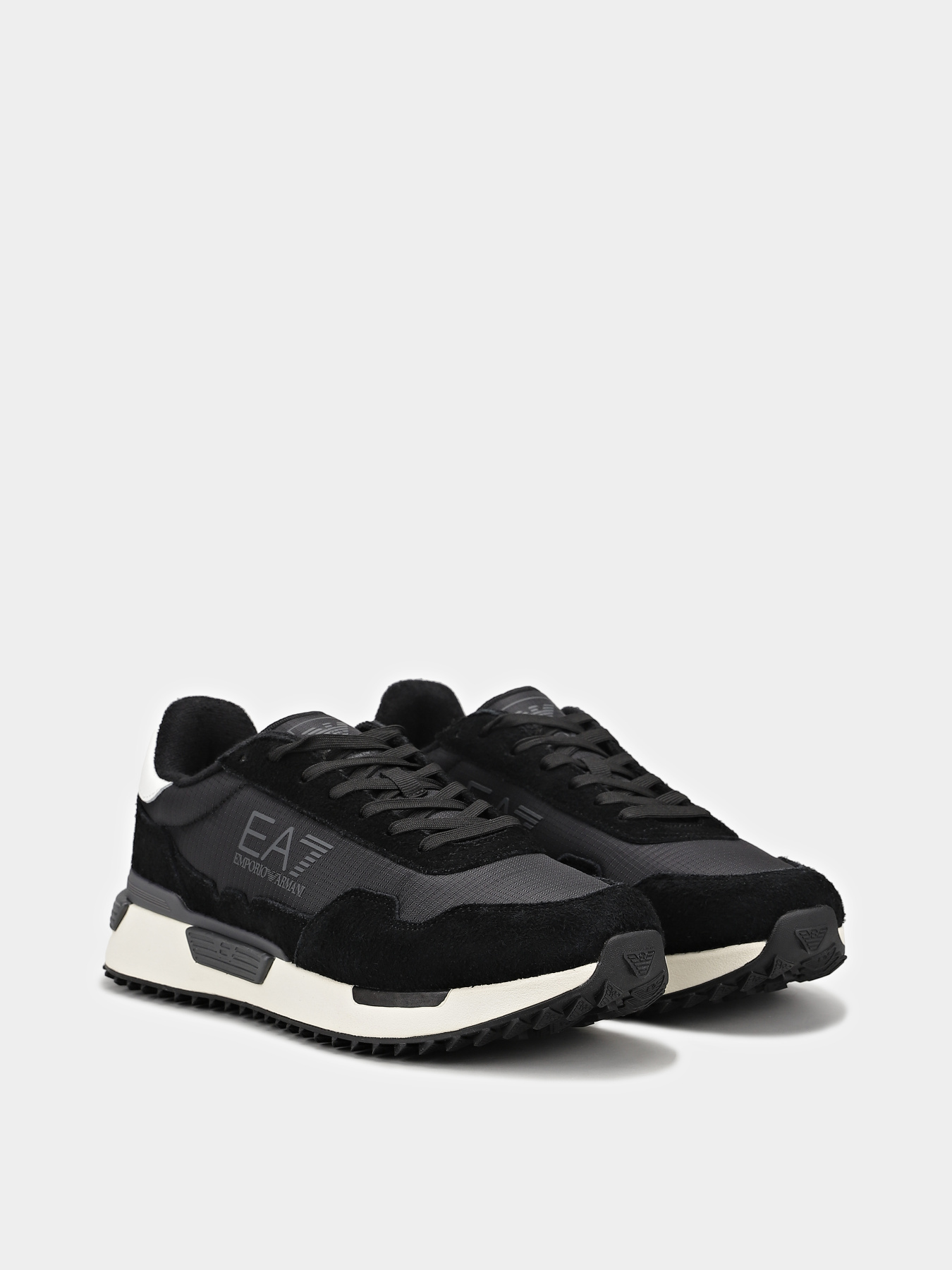 Кросівки повсякденні EA7 модель 7X000380-AF19175-MC001 Фото
