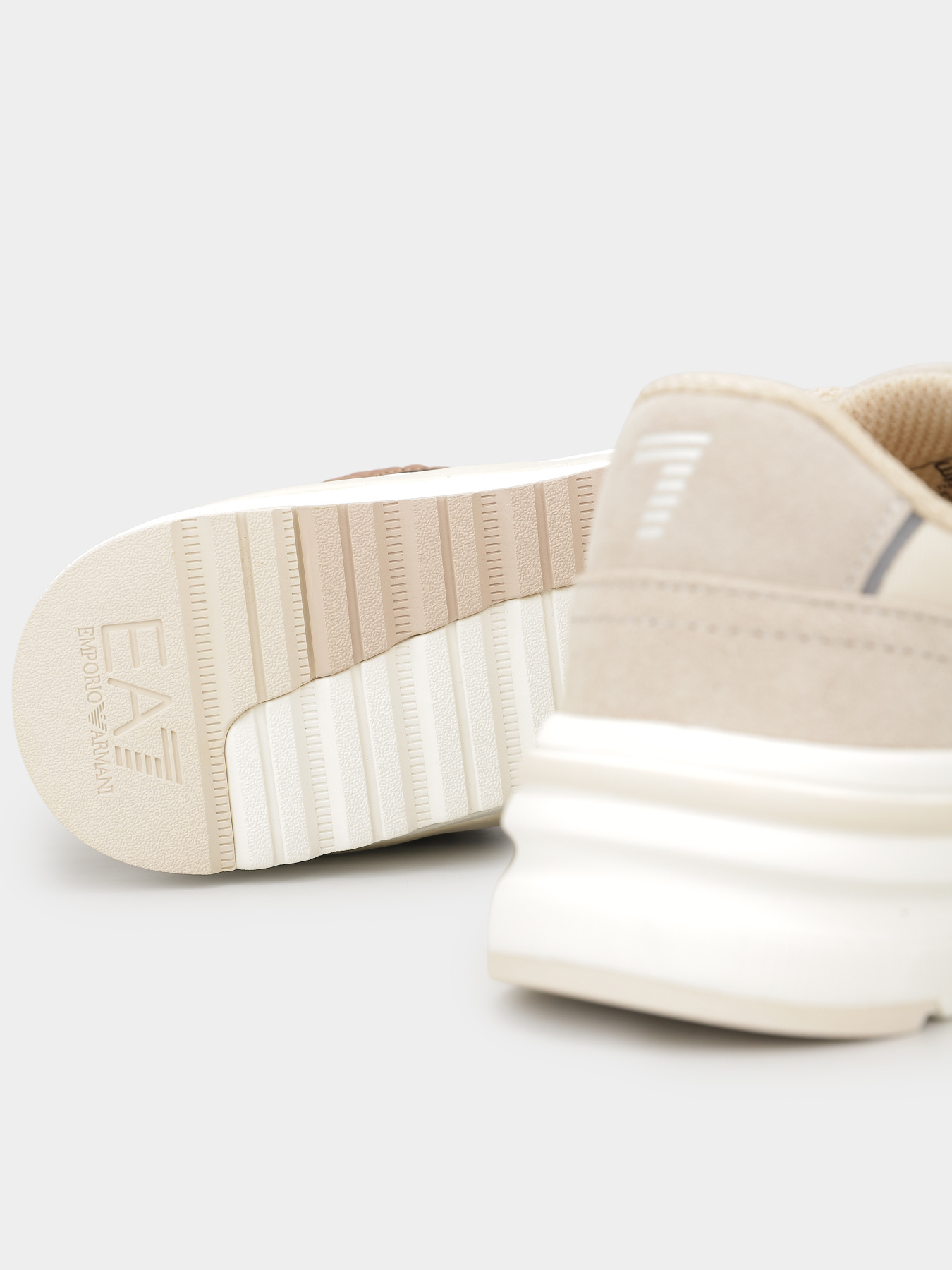 Кросівки повсякденні EA7 модель 7X000359-AF19081-MZ167 Кросівки повсякденні EA7 модель 7X000359-AF19081-MZ167 Фото