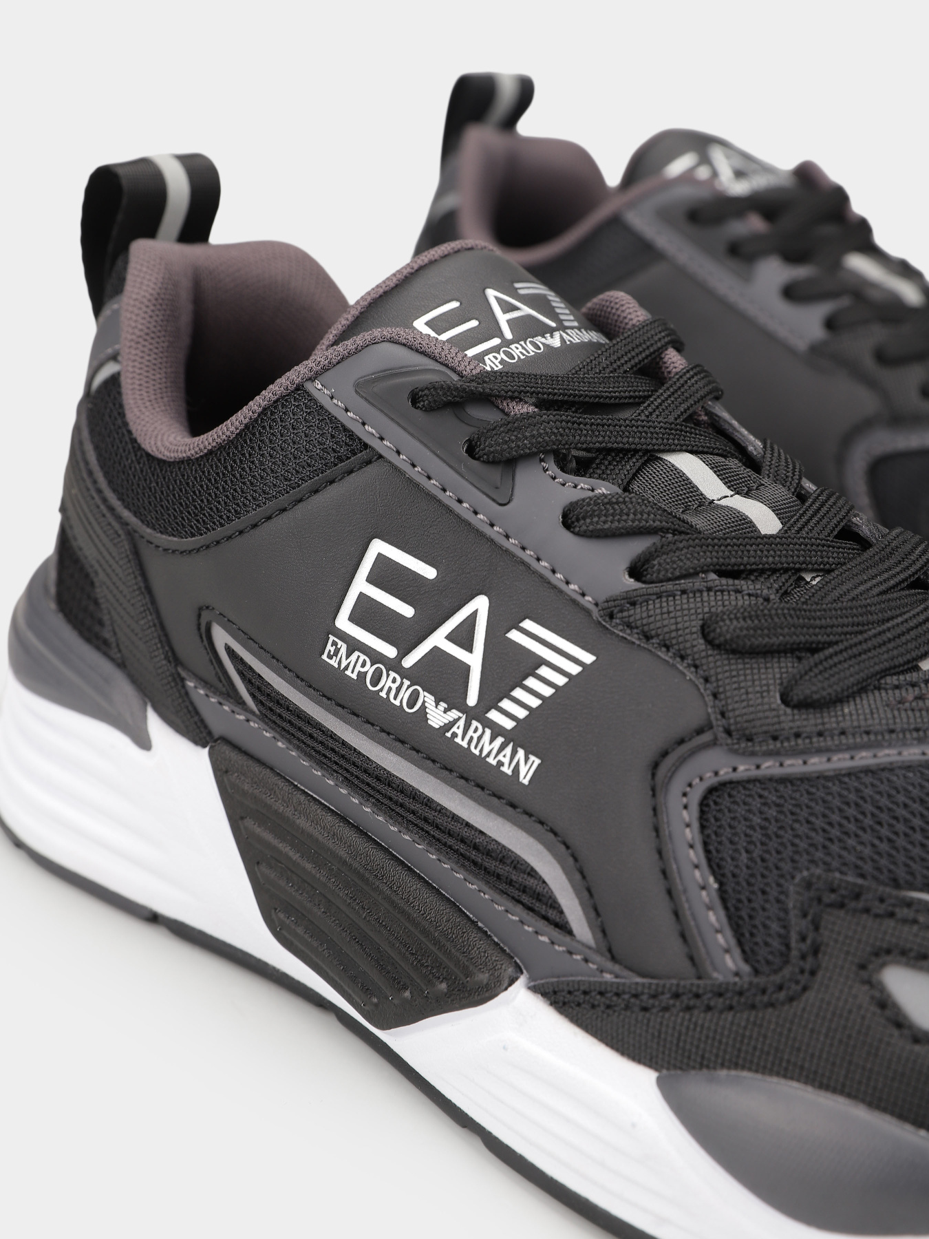 Кросівки EA7 модель 7X000308-AF18447-MZ234 Фото