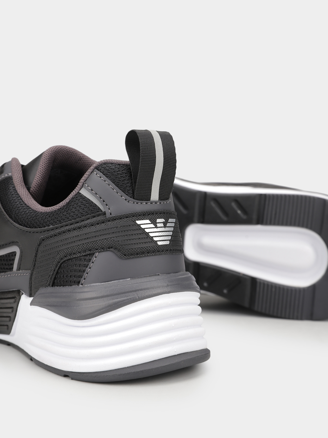 Кросівки EA7 модель 7X000308-AF18447-MZ234 Фото