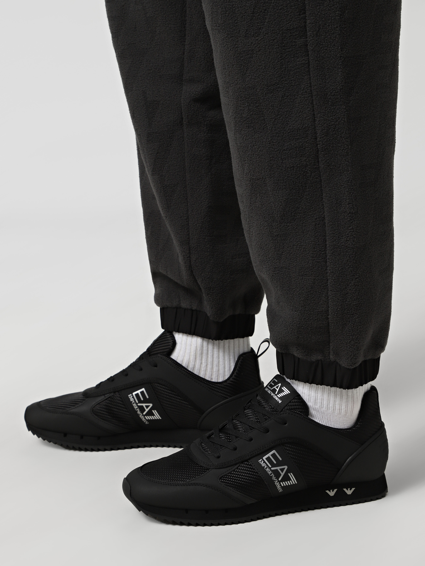 Кроссовки повседневные EA7 модель 7X000337-AF18613-MZ186 Фото