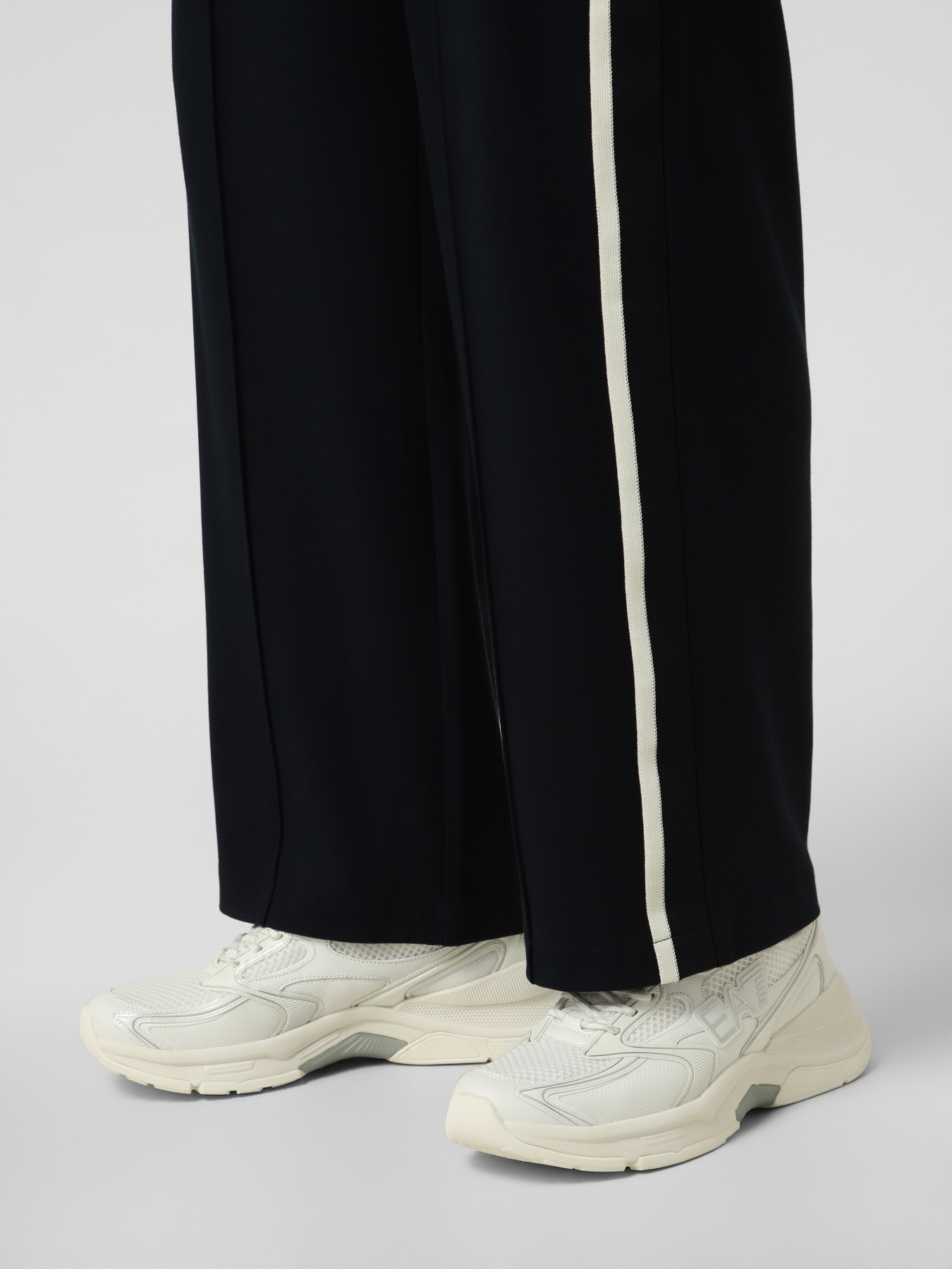 Кроссовки повседневные EA7 модель X8X249-XK446-M0196 Фото