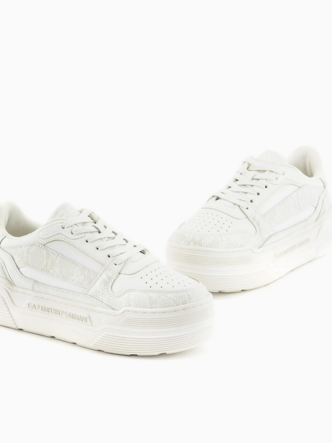 Кросівки повсякденні EA7 модель X7X010-XK334-S876 Фото