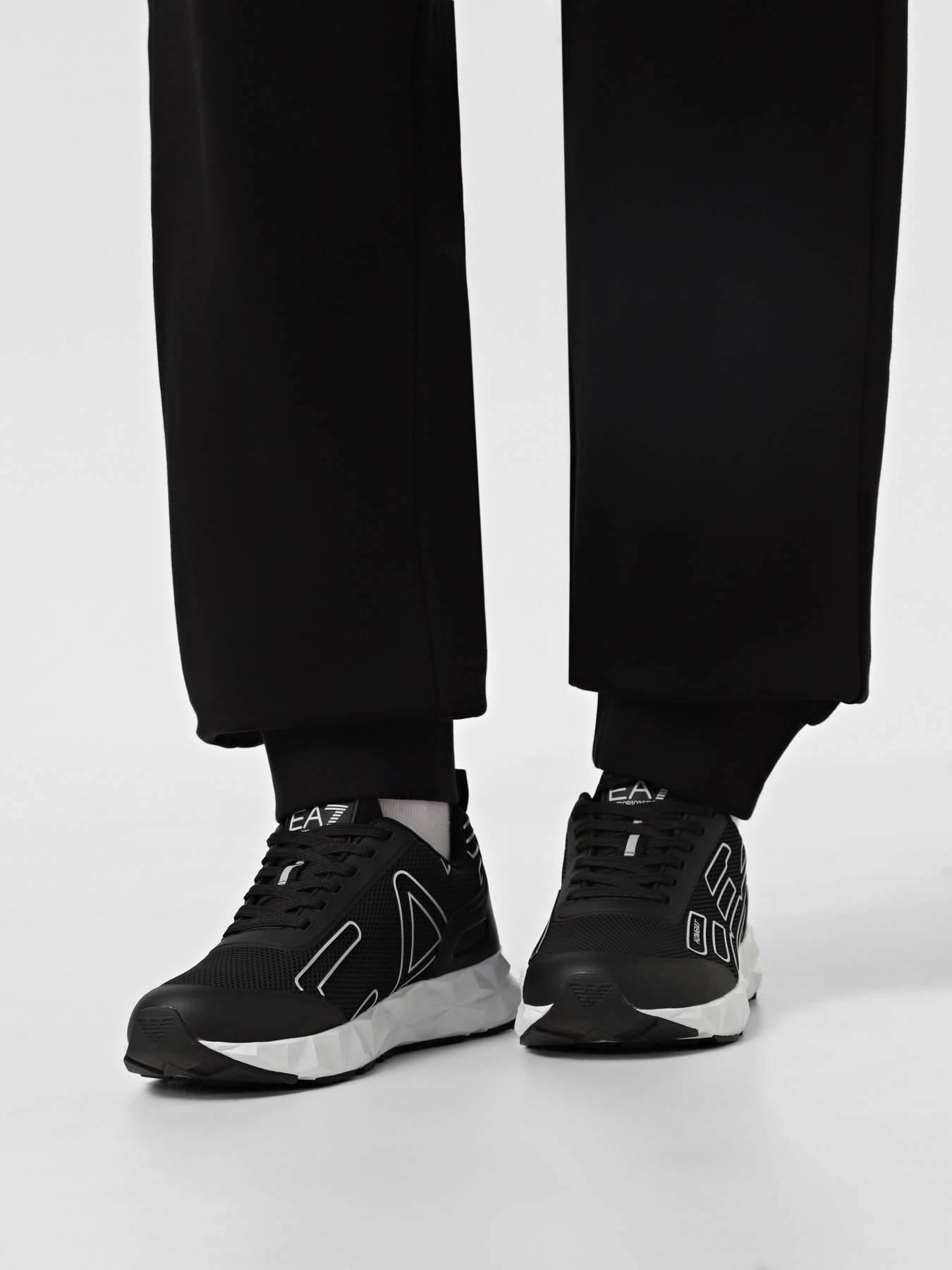 Кросівки повсякденні EA7 модель X8X154-XK357-K716 Фото