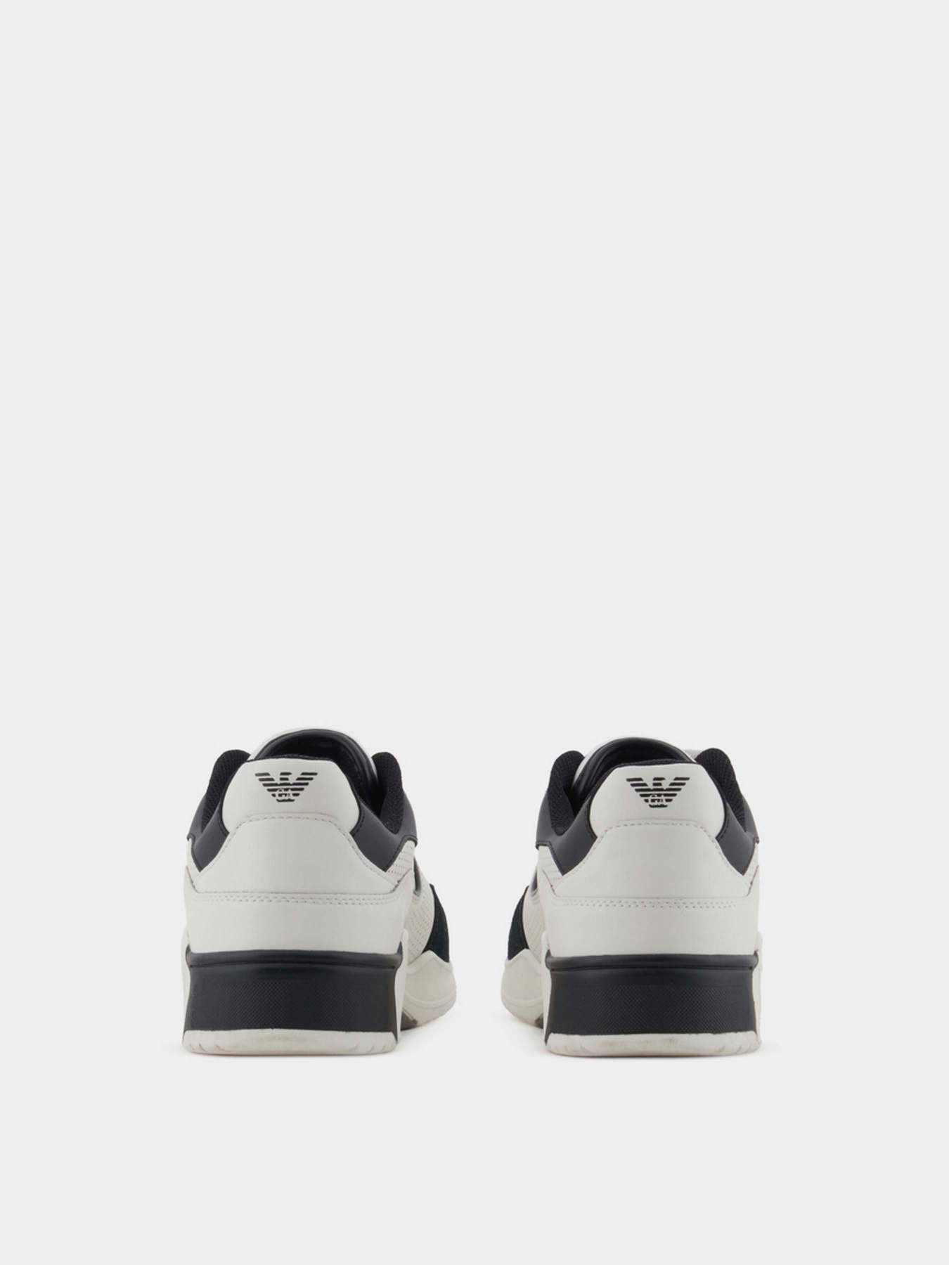 Кросівки EA7 Модель X8X187-XK402-N480 Фото