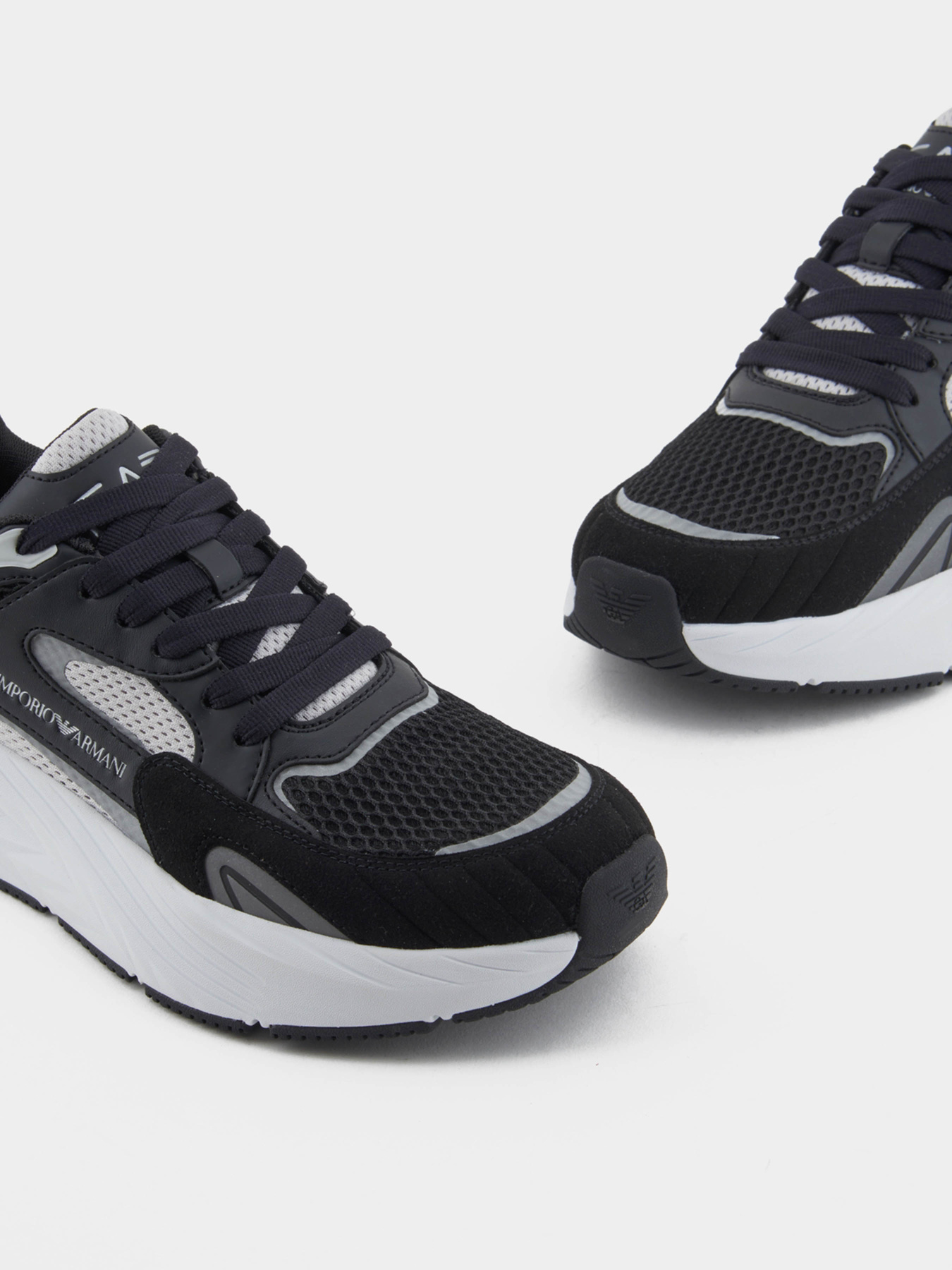 Кросівки повсякденні EA7 модель X8X178-XK382-U034 Фото
