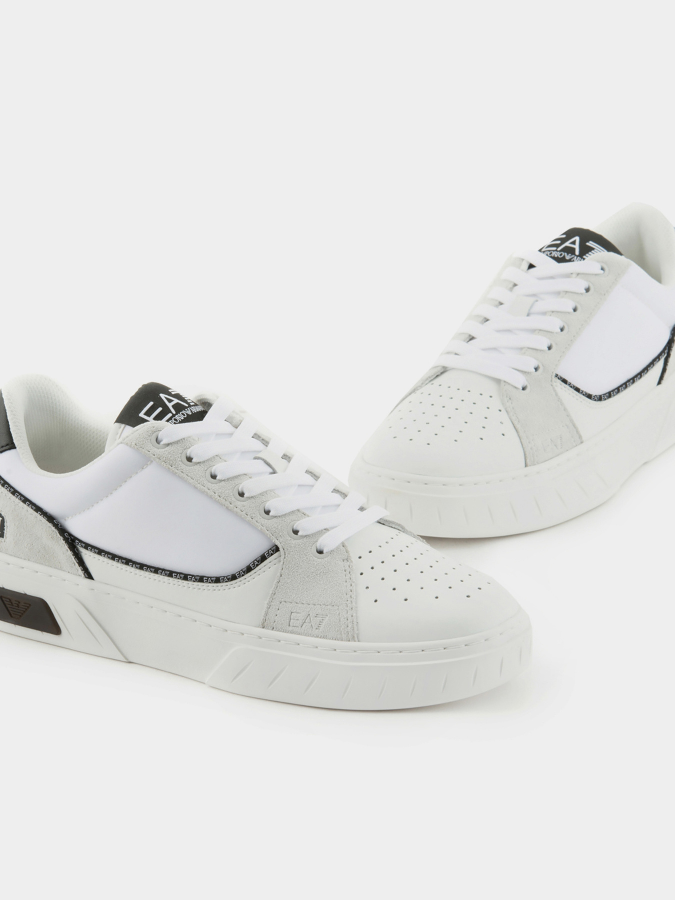Кроссовки EA7 Court Premium модель X8X144-XK335-D611 Фото
