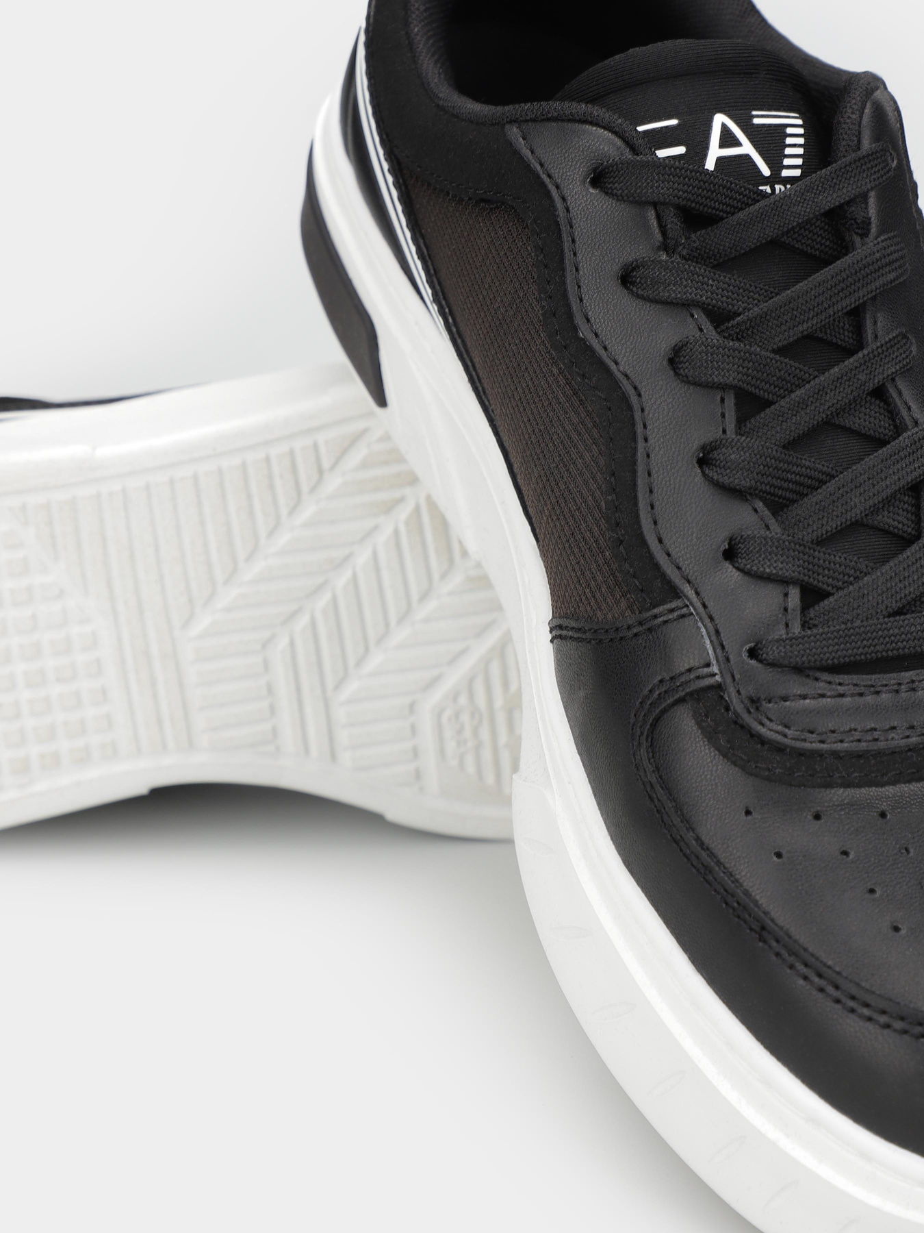 Кеды низкие EA7 модель X8X173-XK374-N181 Фото