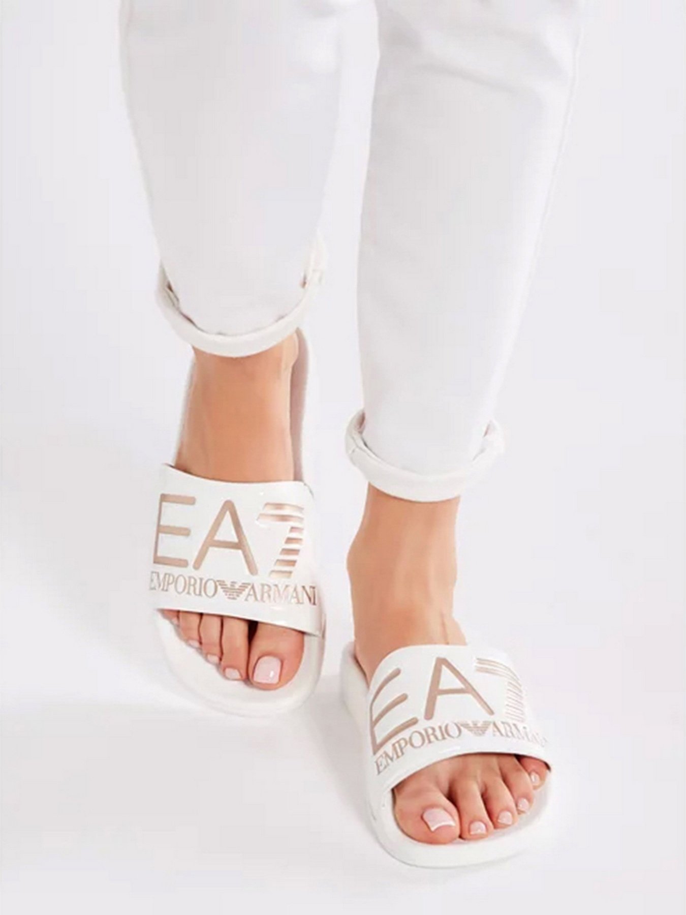 Шлепанцы EA7 модель XCP001-XCC22-M632 Фото